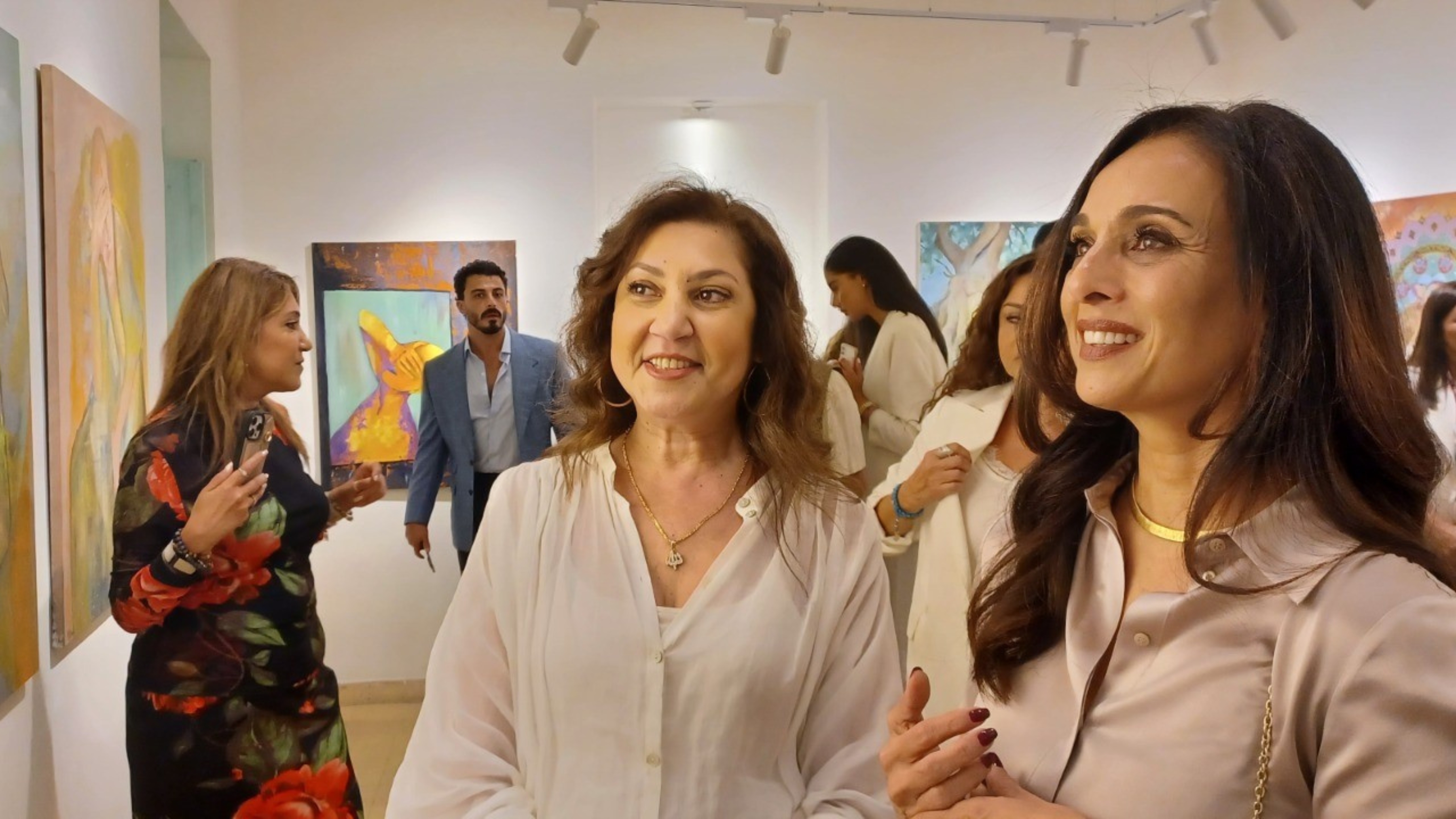 Princess Rahma Opens Joint Art Exhibition in Amman
