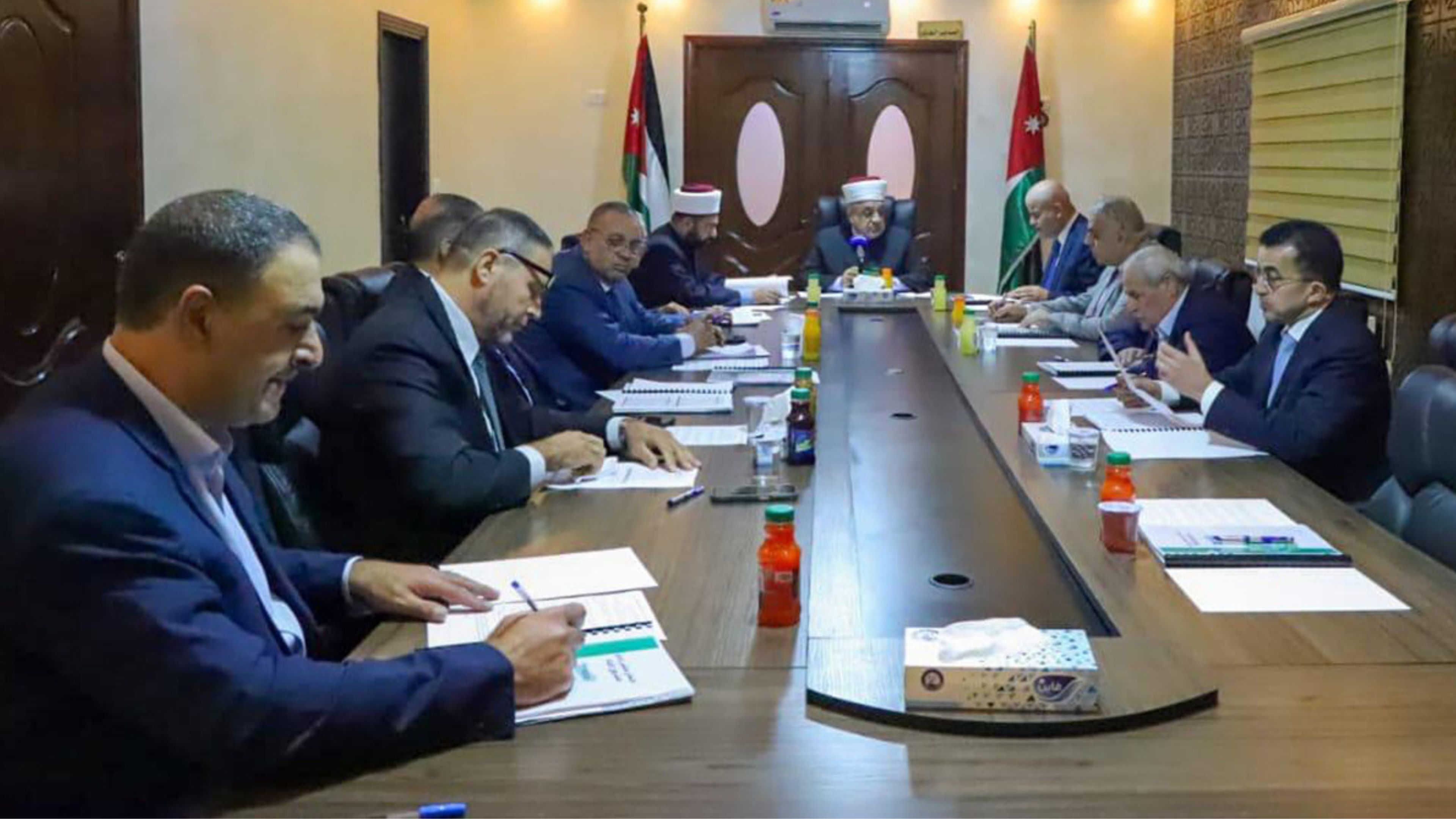 Zakat Fund resolves 133 debt cases for indebted women