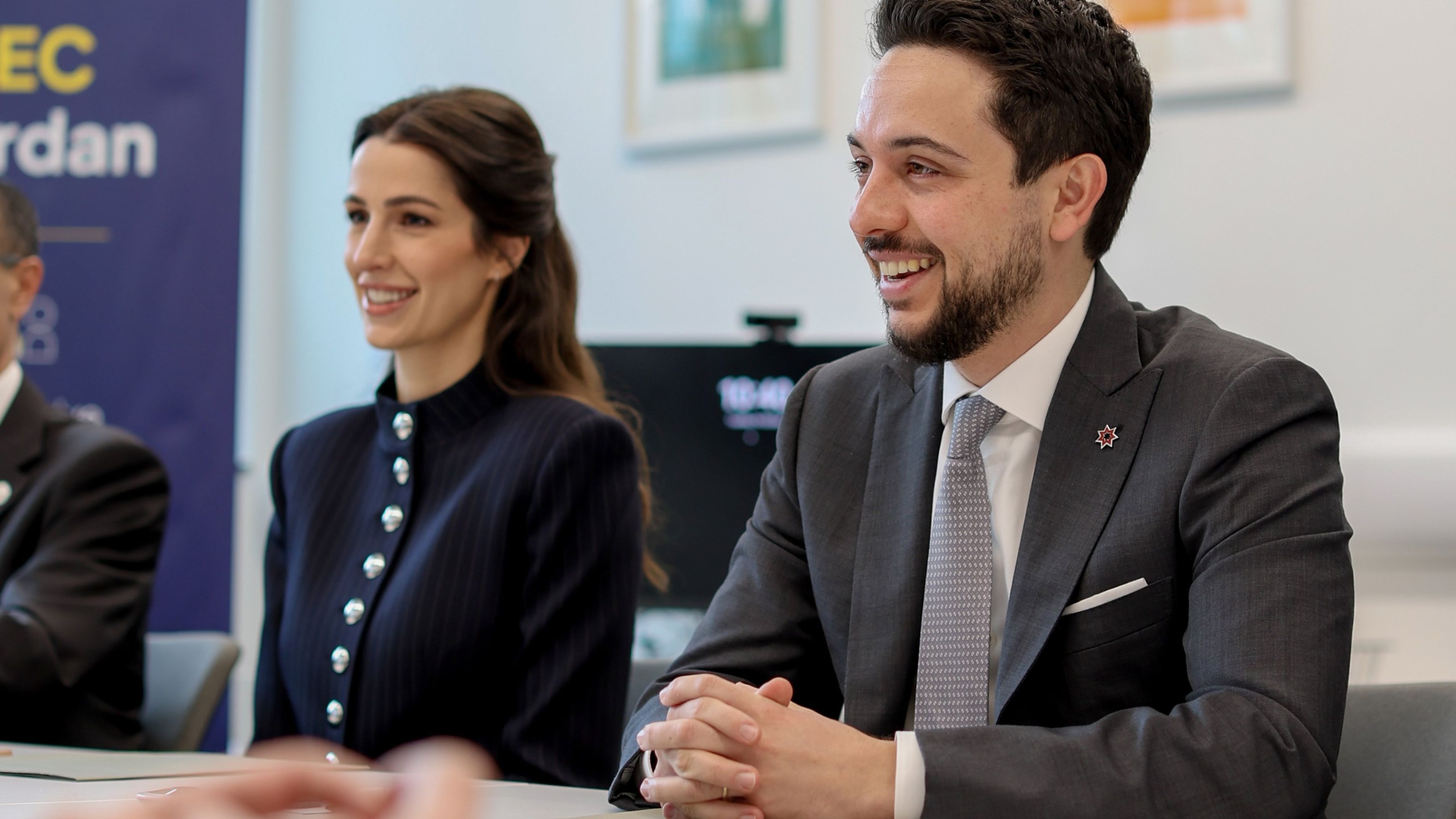 الأردن وقطر يرسلان مساعدات إغاثية إلى سوريا