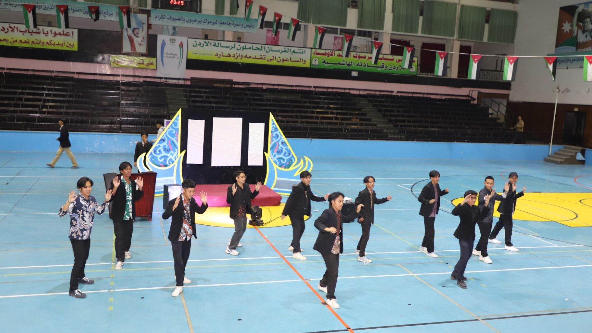 Yarmouk University Concludes "GEBYAR 2025" for Southeast Asian Students