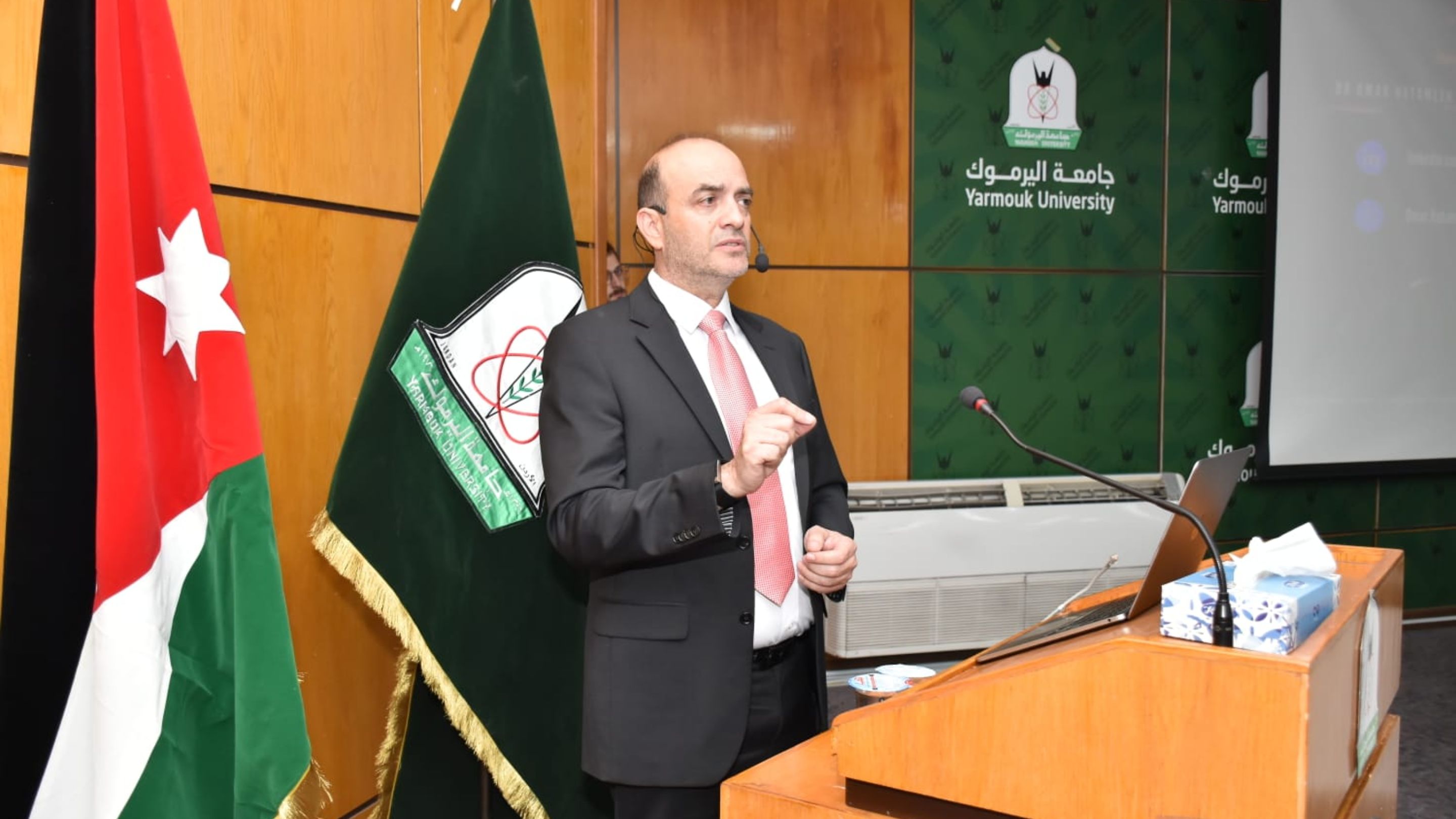 العالم الأردني الحتاملة يحاضر في " اليرموك" حول الذكاء الإصطناعي