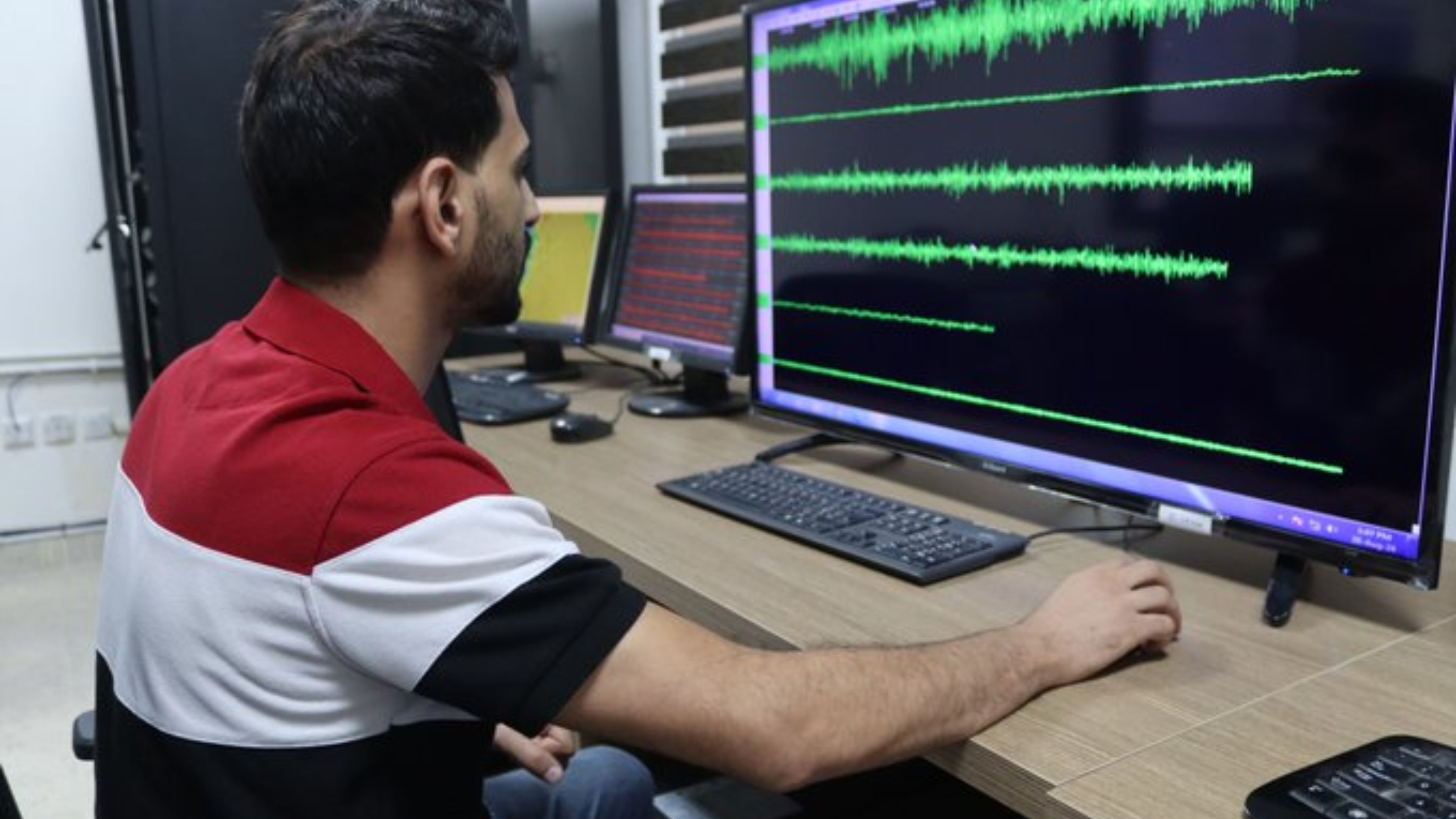 تسجيل 106 زلازل محلية و618 زلزالا إقليميا خلال العام الماضي