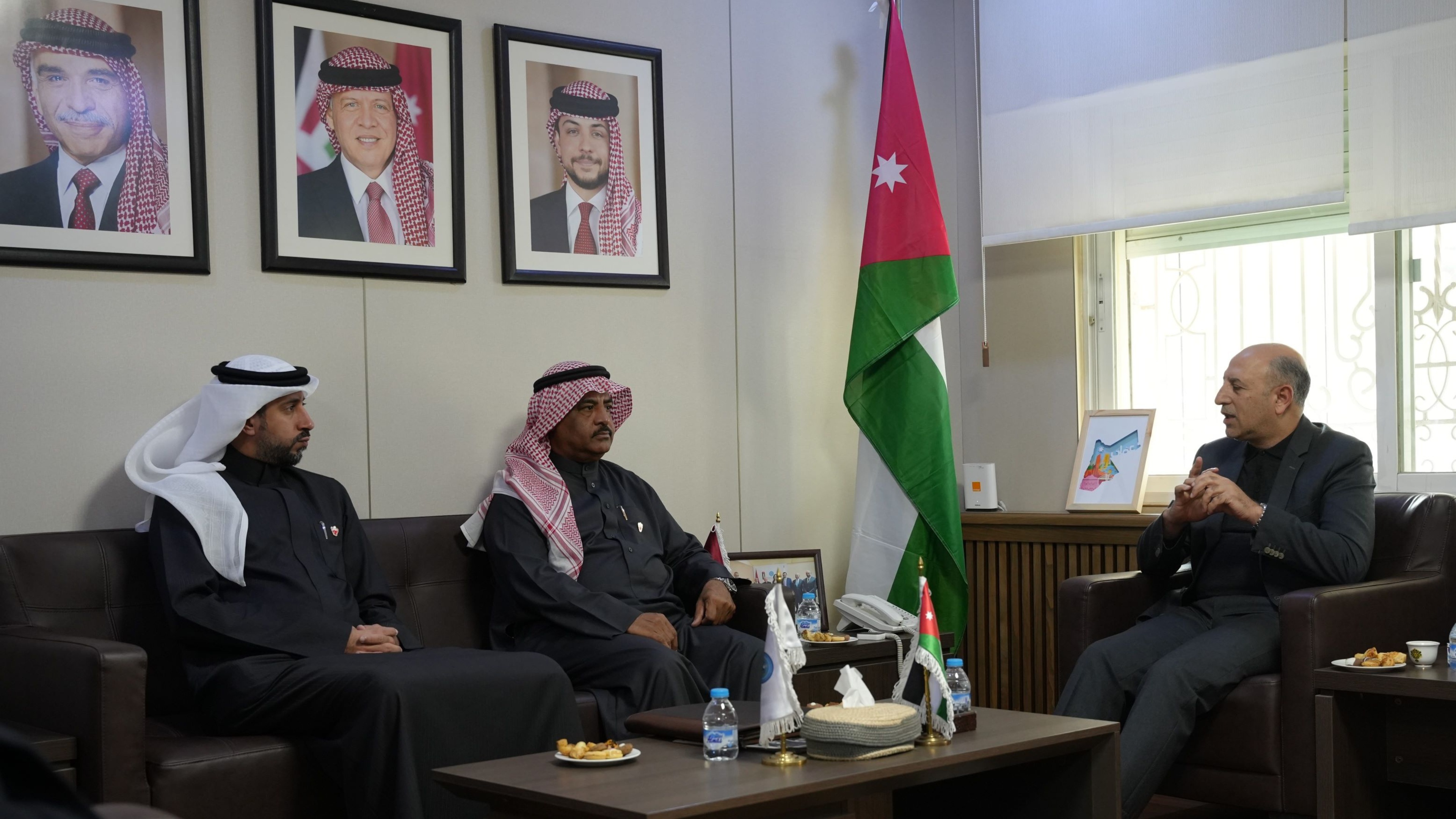 "الخيرية الهاشمية" تبحث والملكية للأعمال الانسانية" البحرينية التعاون