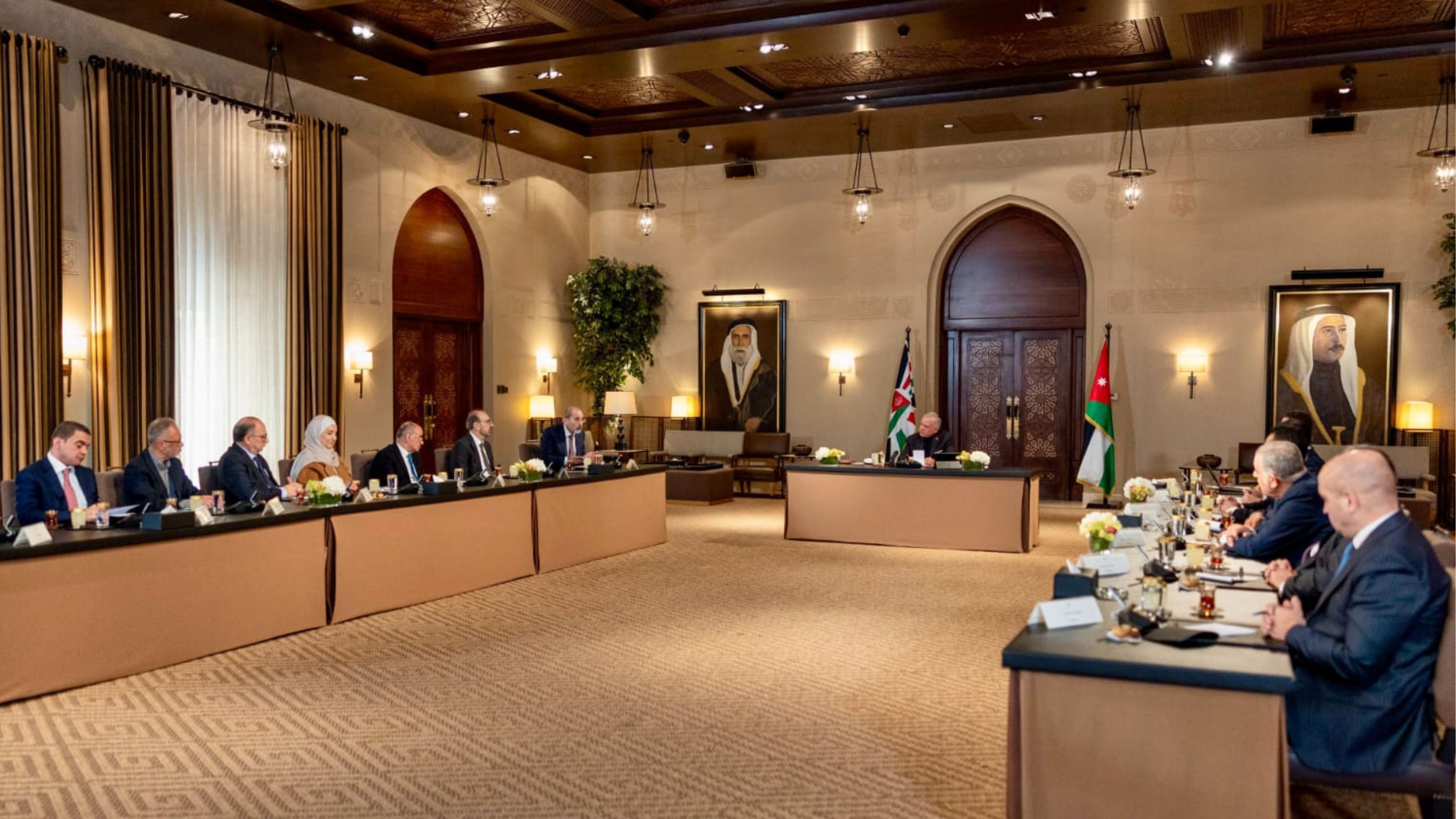 King meets with political, media figures