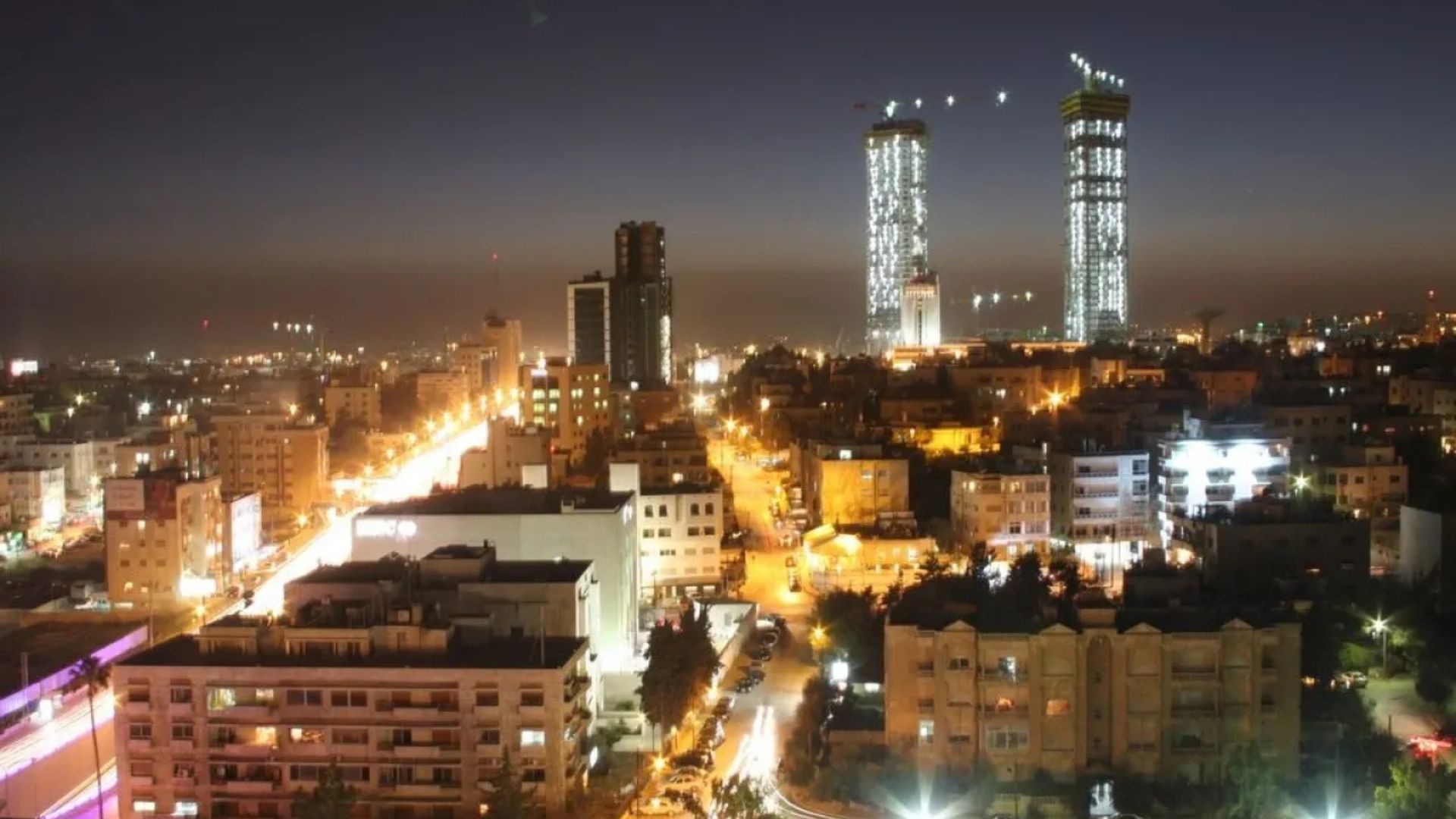 GAM to install 32,500 smart lamps in Amman's street medians