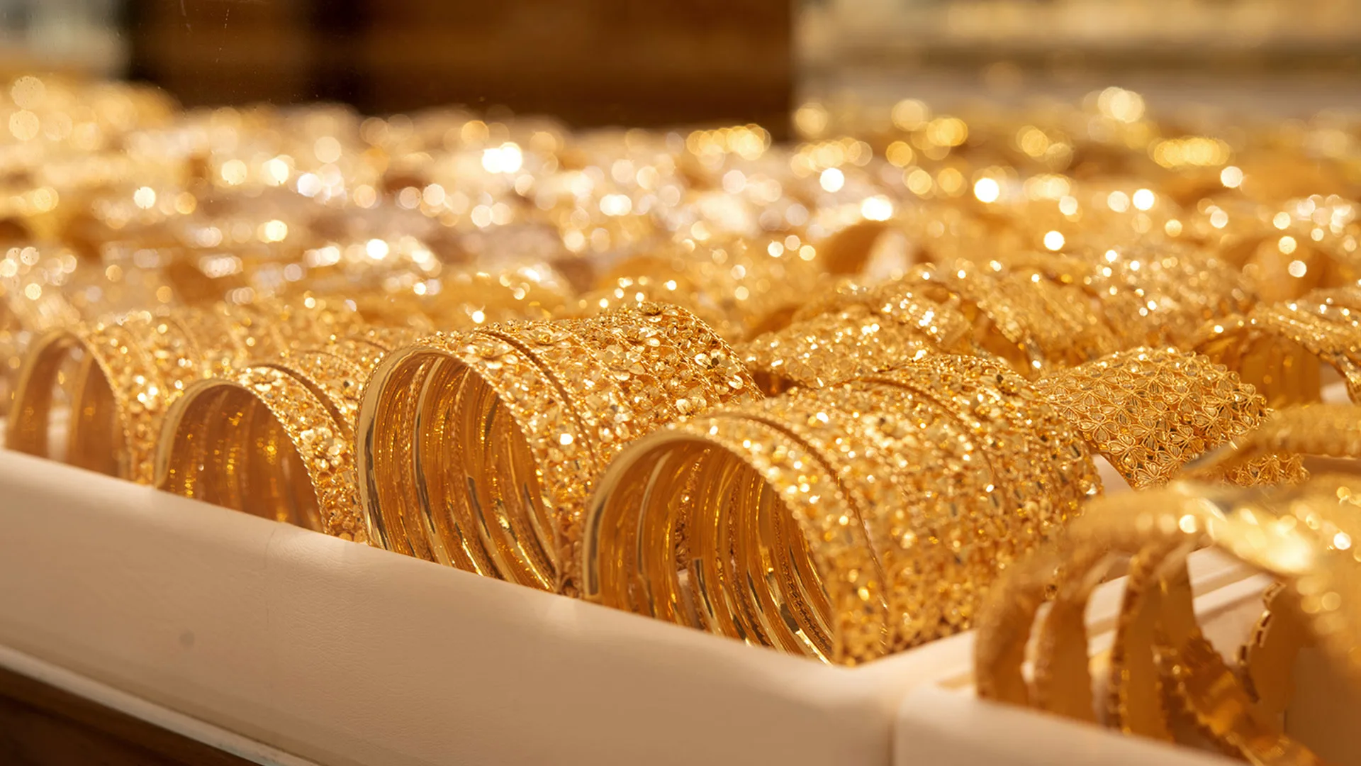 21-Karat Gold Price Stands at JD102 in Local Market