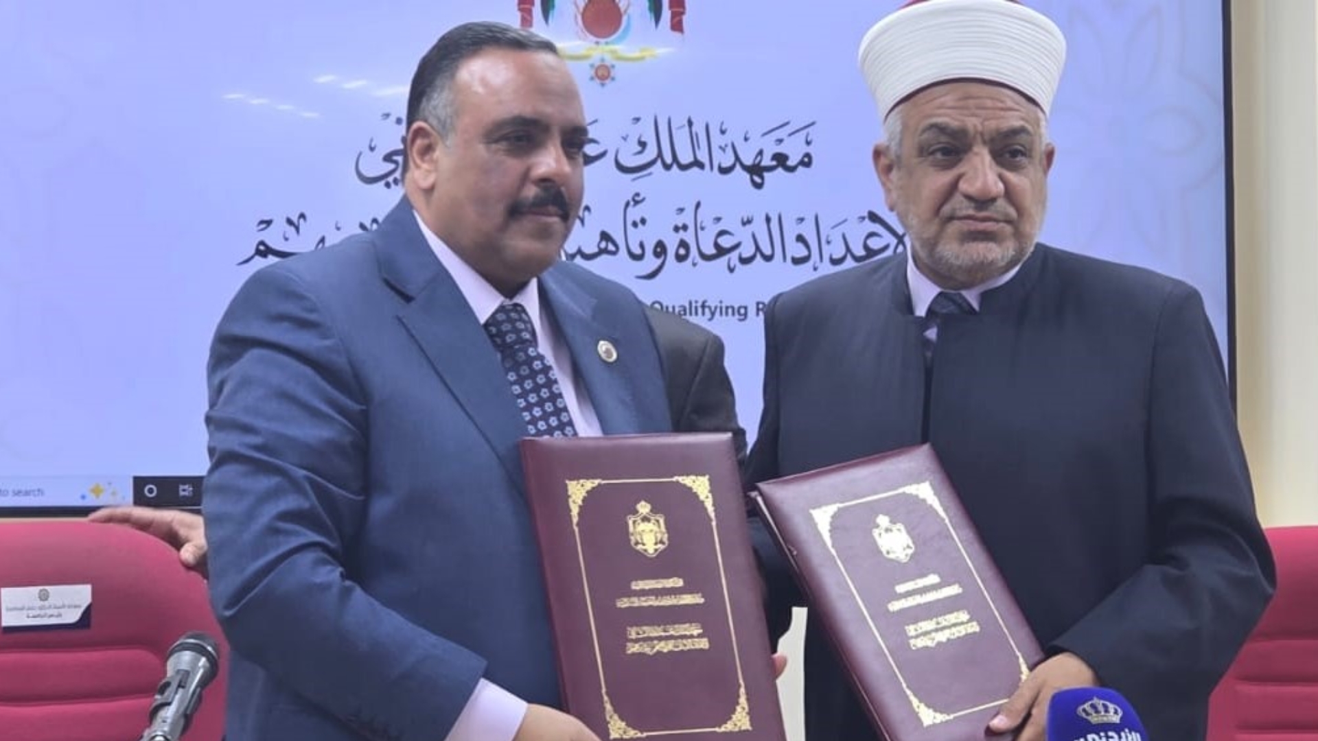 "الأوقاف" و"العلوم الإسلامية" توقعان اتفاقية لتدريب الأئمة والوعاظ