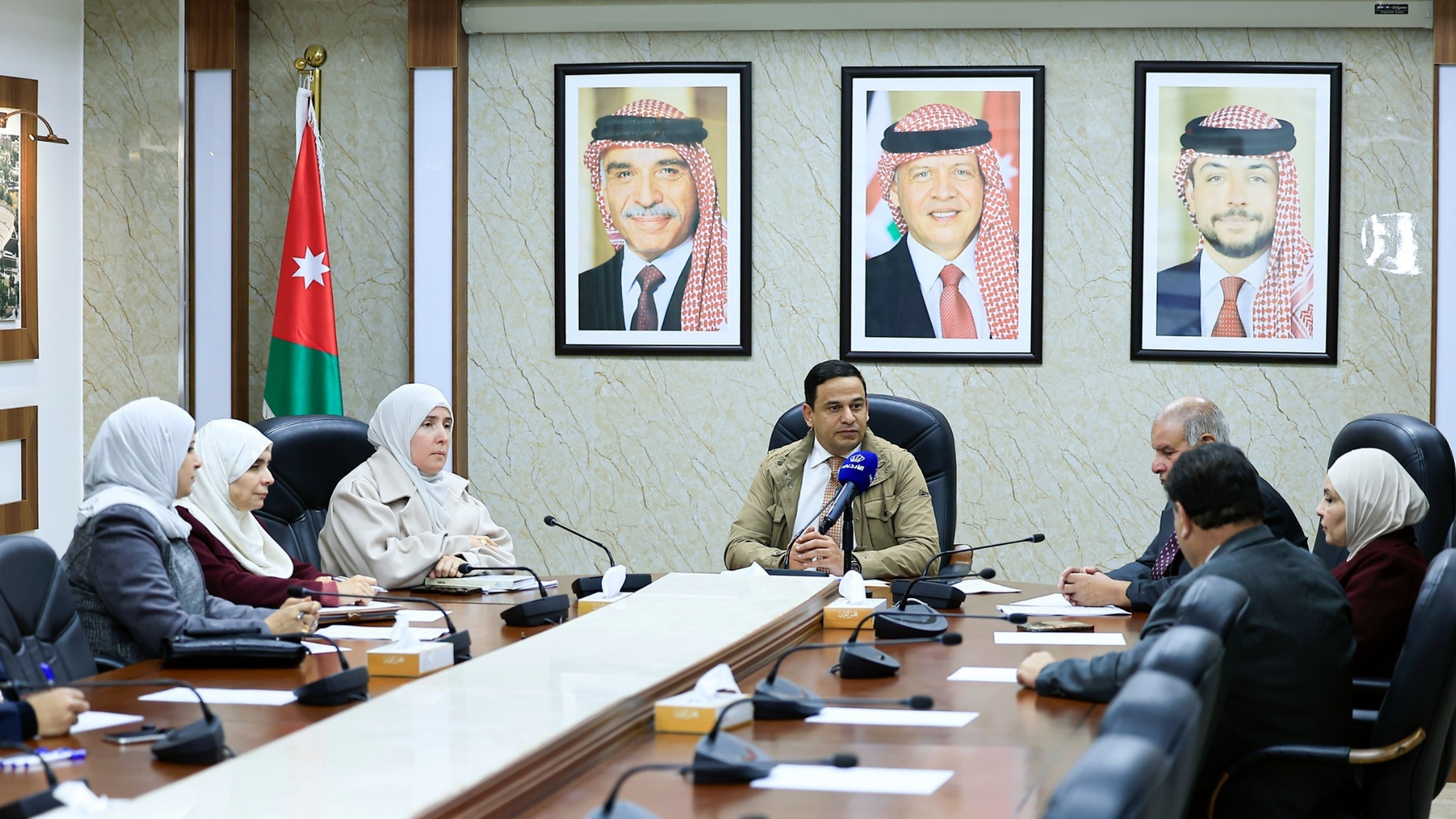 Parliamentary committee discusses regulatory, investment frameworks for hydrogen development