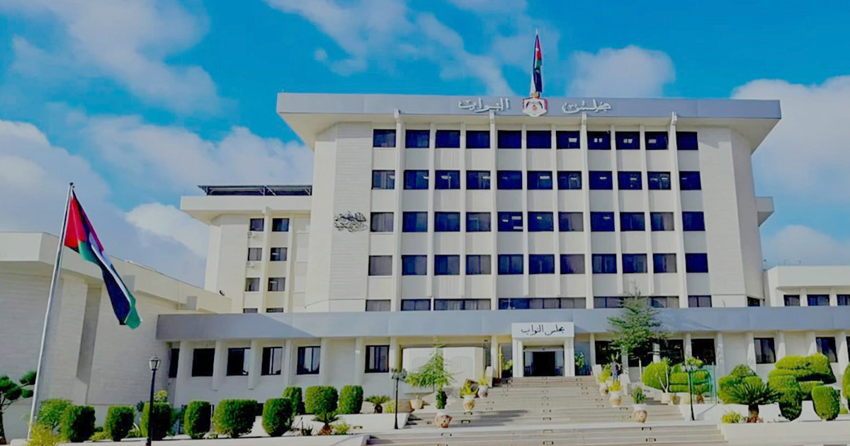 مجلس النواب يُقر 99 مادة بـ "عقود التأمين"