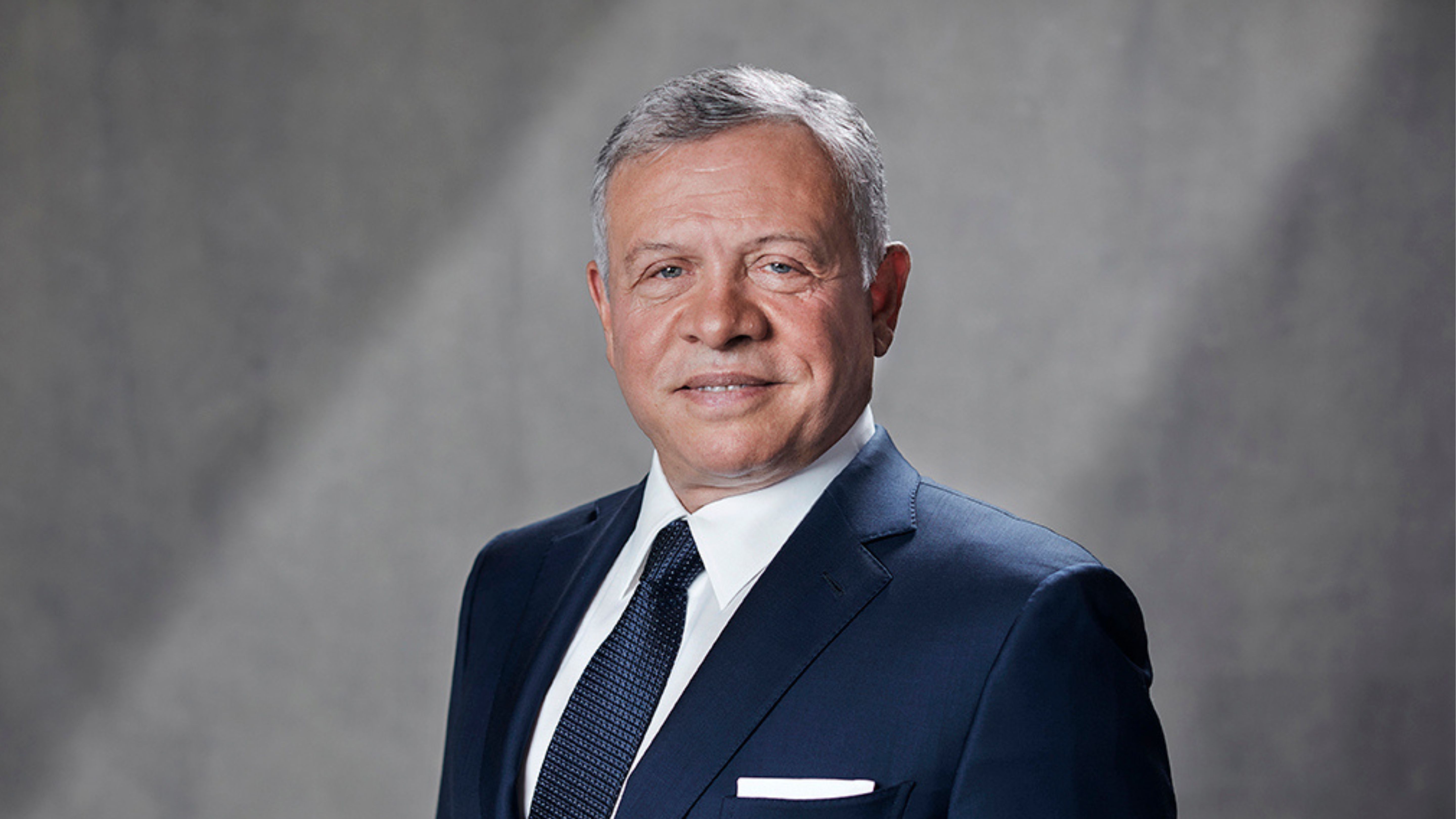 الملك يغادر أرض الوطن متوجها إلى السعودية