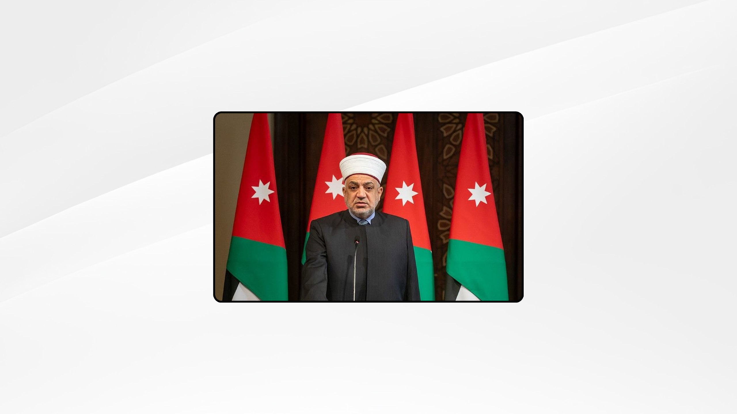 وزير الاوقاف يدين التصعيد في المسجد الاقصى