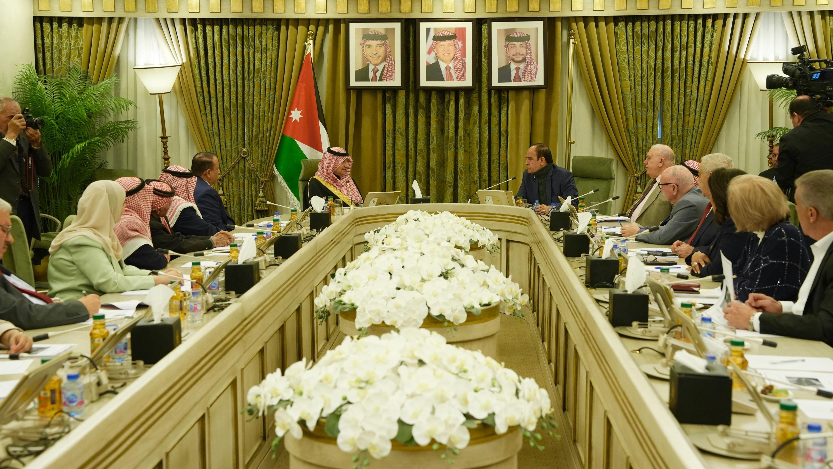 الأخوة الأردنية السعودية في الأعيان تبحث والسفير السعودي تعزيز العلاقات الثنائية