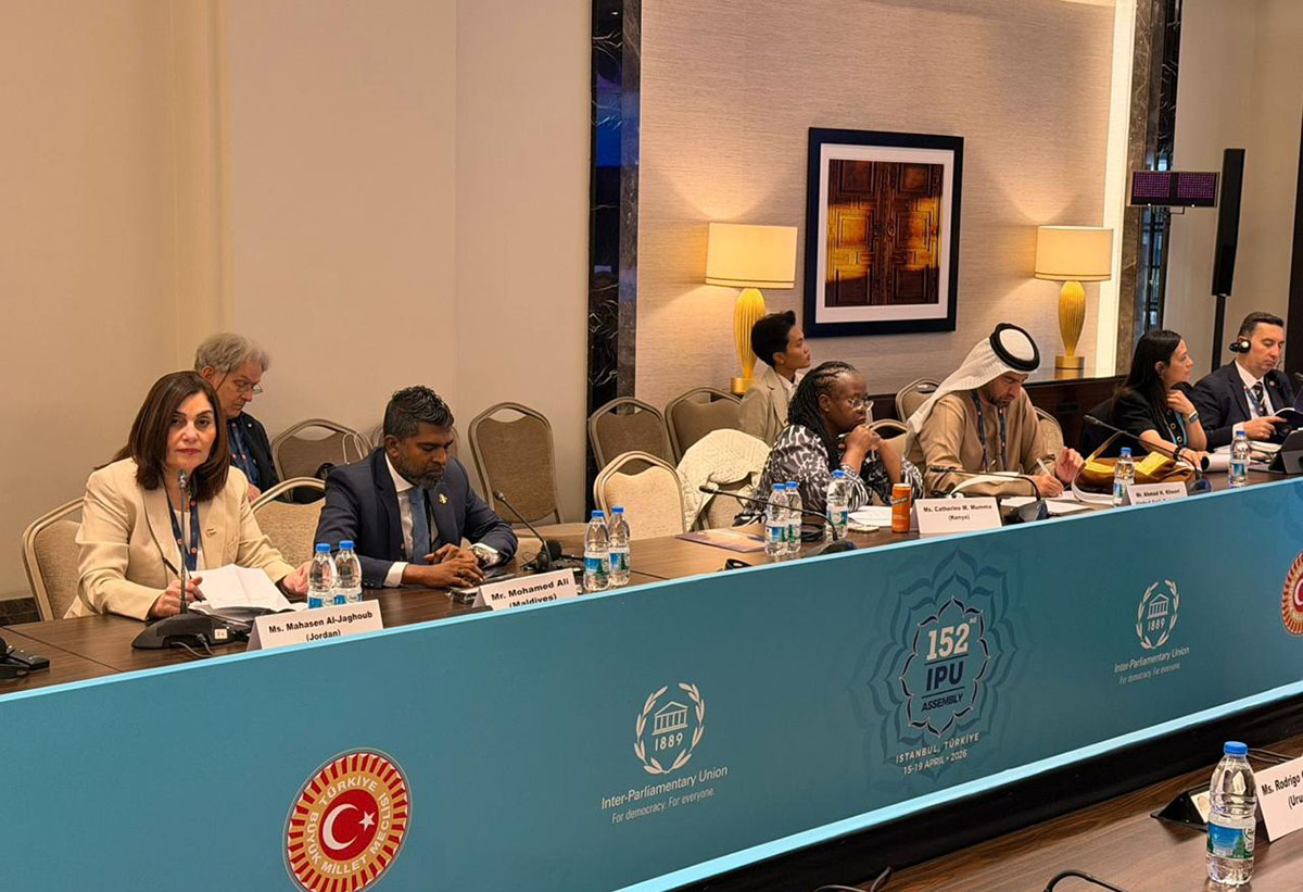 العين الجاغوب تعرض تجربة "الأعيان" في توظيف الذكاء الاصطناعي تشريعيا