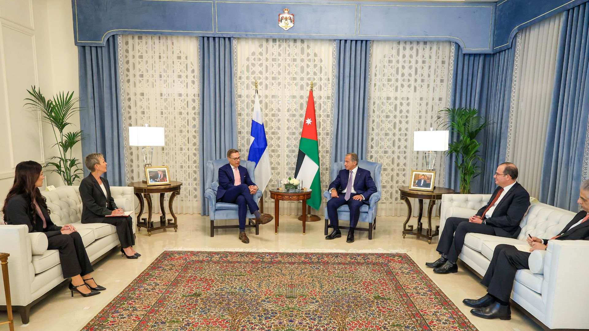 رئيس الوزراء يستقبل الرئيس الفنلندي