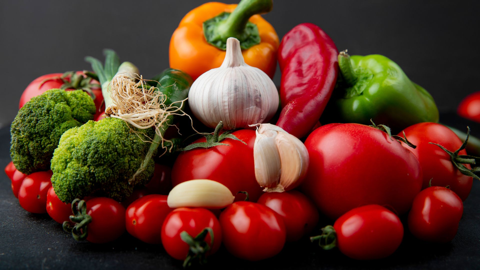 2319 طنا من الخضار ترد السوق المركزي اليوم