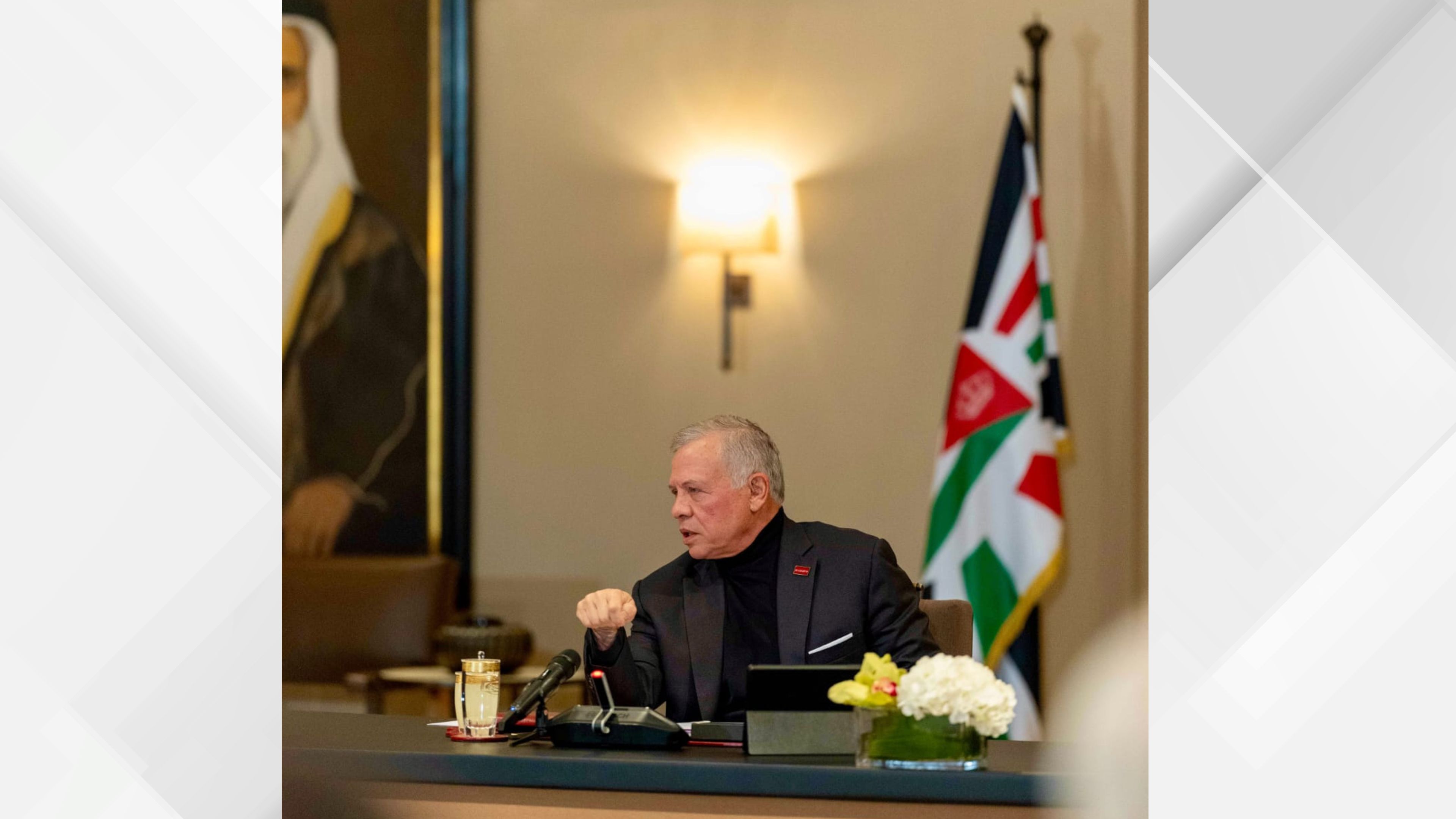 King meets with political, media figures