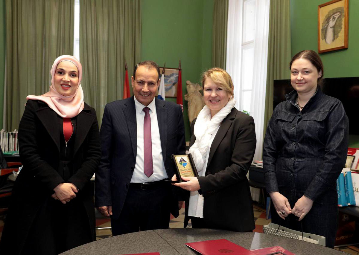  جامعة جدارا توقّع اتفاقية تعاون مع أكاديمية سانت بطرسبرغ للفنون والتصميم