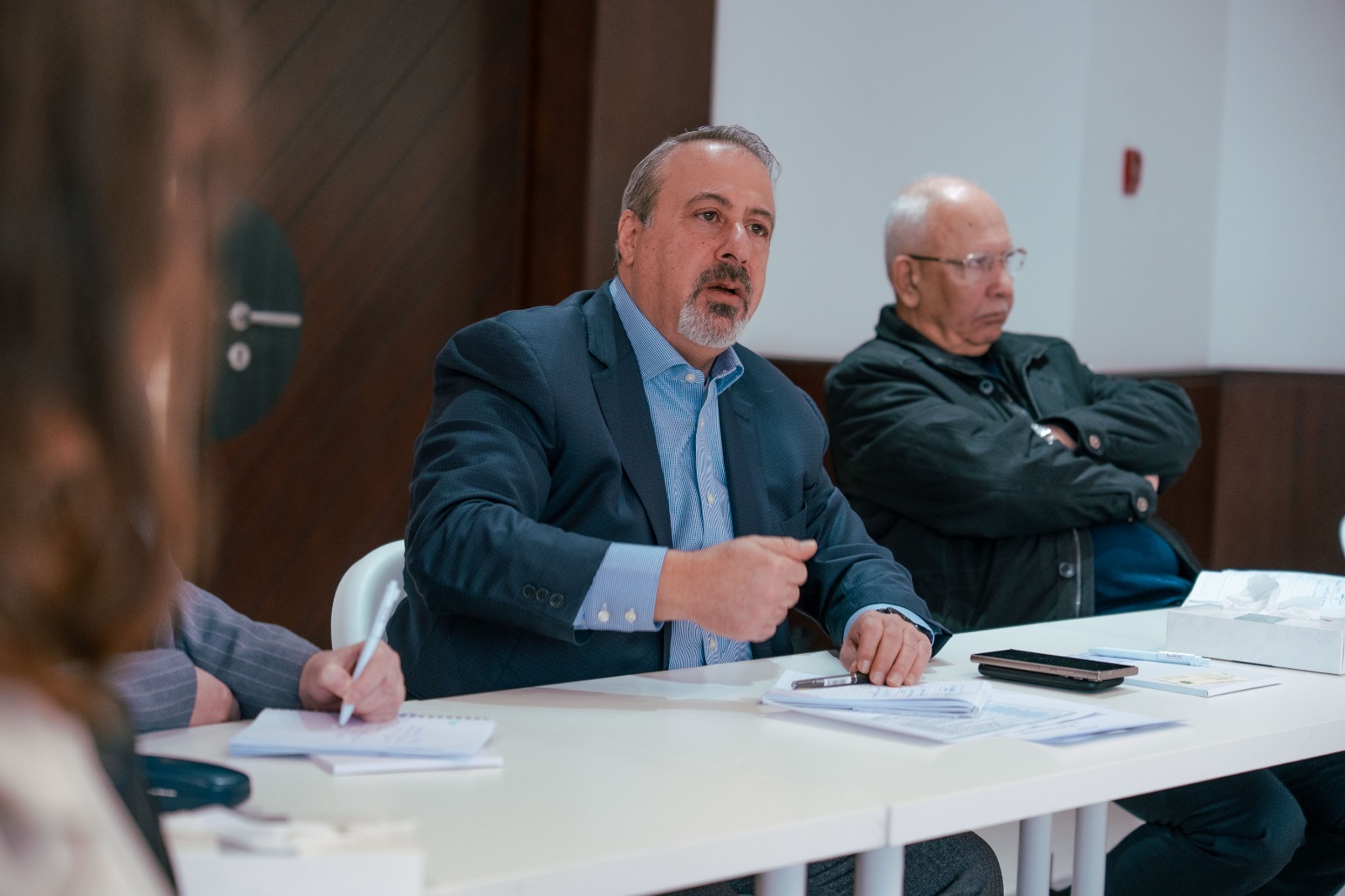 جلسة حوارية متخصصة بقطاع التنمية والتطوير الحضري لمشروع مدينة عمرة