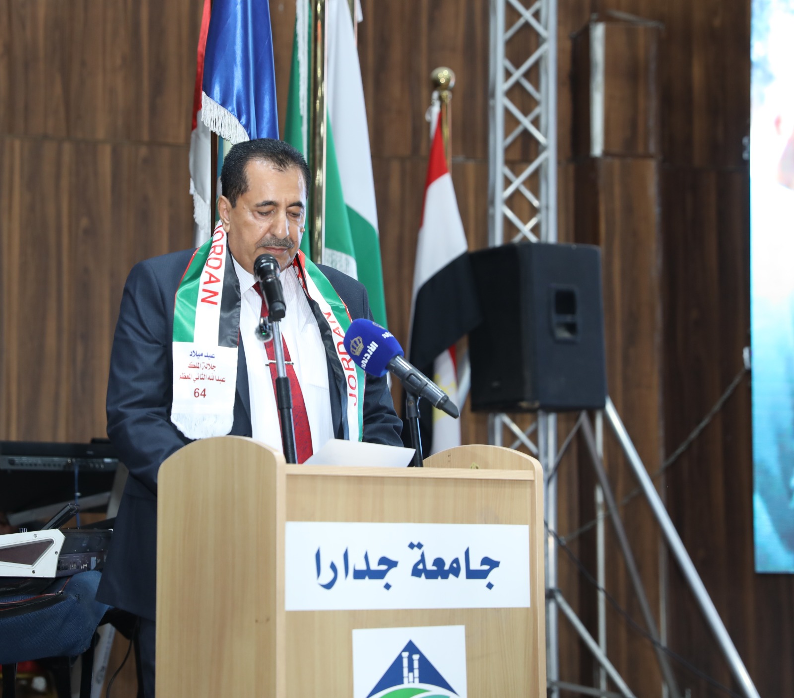  العيسوي يرعى احتفال جامعة جدارا بعيد ميلاد الملك ويفتتح معرض صور الهاشميين