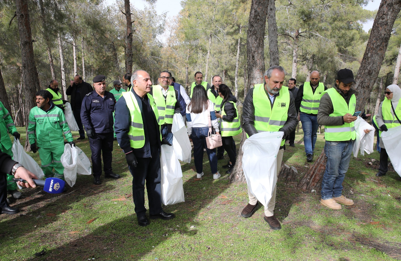  امانة عمان تنفّذ حملة نظافة في متنزّه عمّان القومي ضمن حملة "عمّان حلوة"