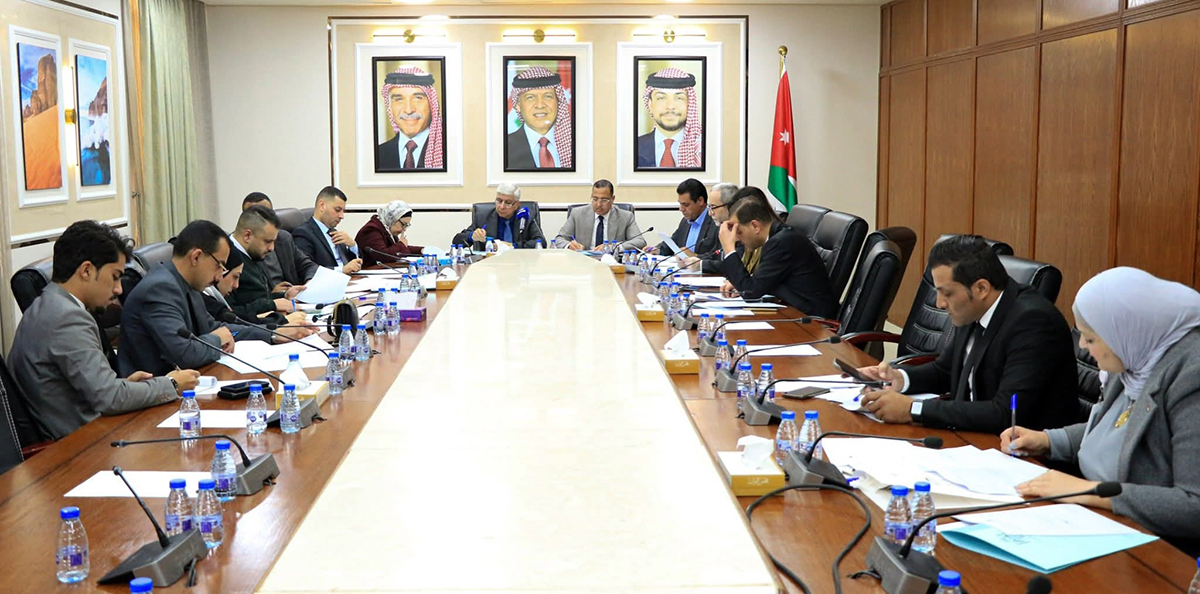  " الإدارية" و"البيئة" النيابيتان تناقشان خطط تنفيذ الاستراتيجية الوطنية للنظافة