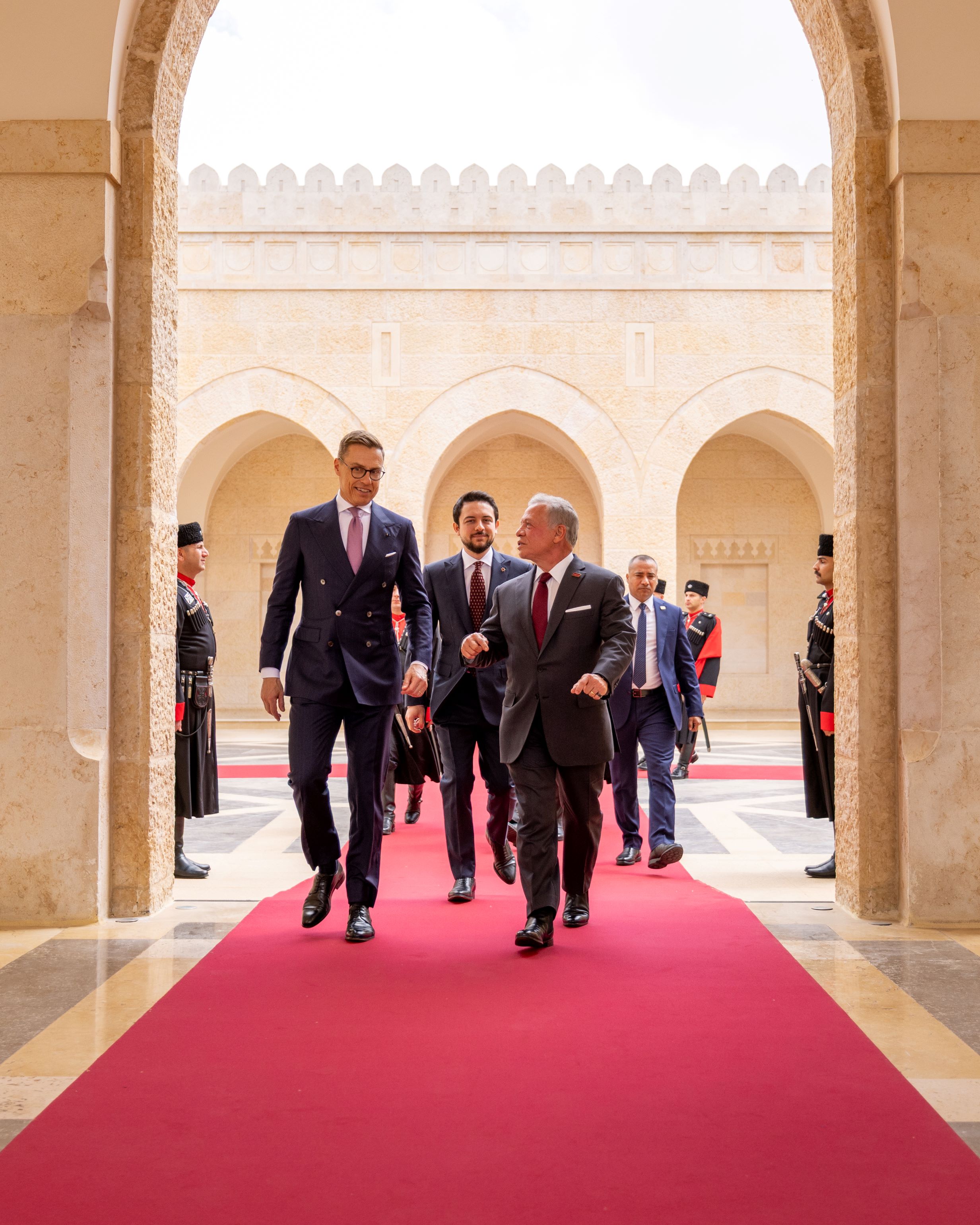  الملك والرئيس الفنلندي يعقدان لقاء في قصر الحسينية