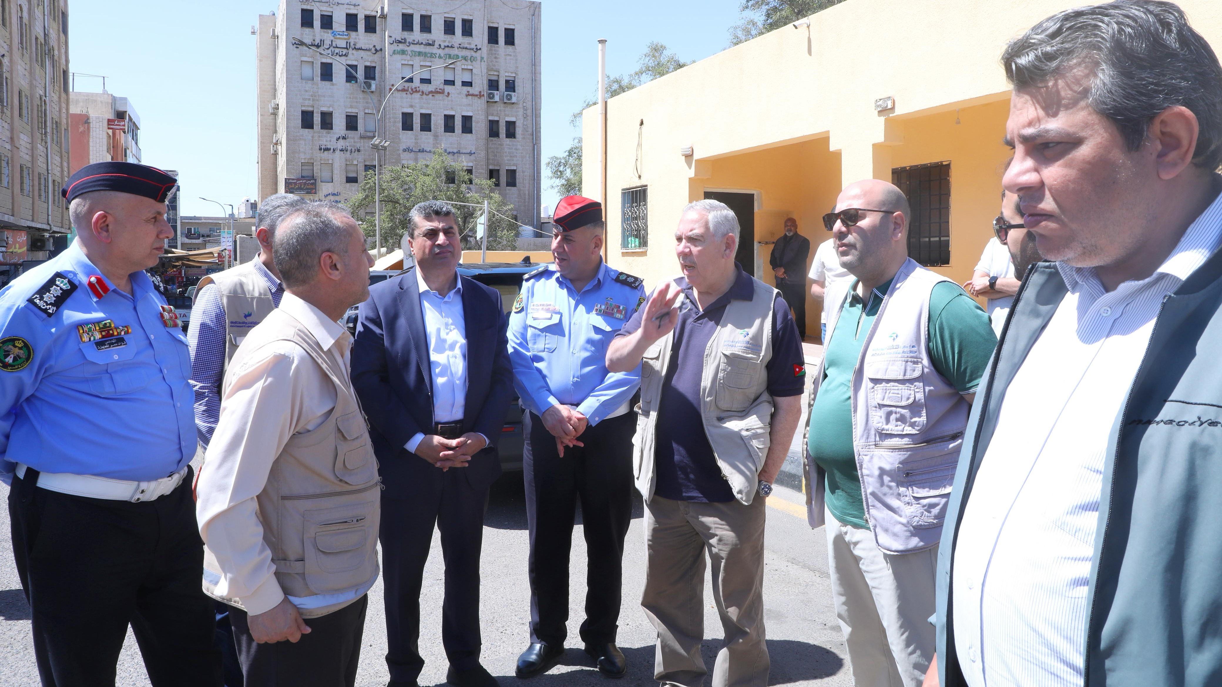  جولة في العقبة لتفقد المواقع الخدمية 