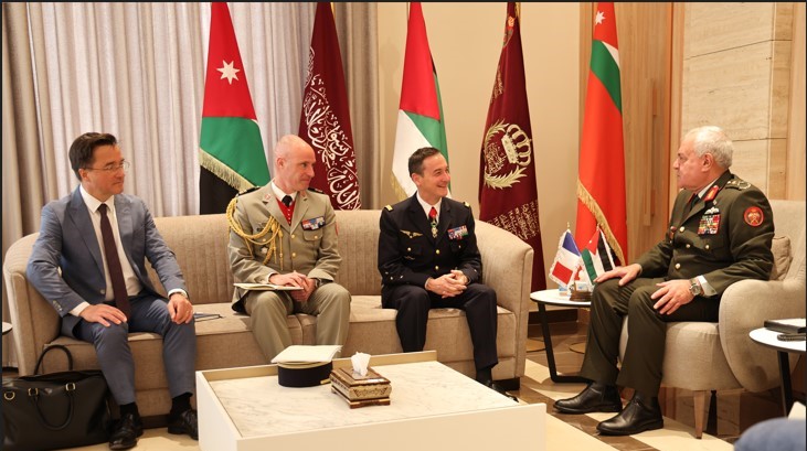  رئيس هيئة الأركان يستقبل رئيس أركان الجيوش الفرنسية