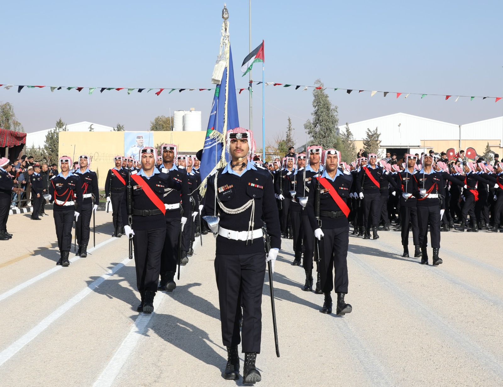  اللواء المعايطة يرعى تخريج دفعة جديدة من كتائب الشرطة المستجدين