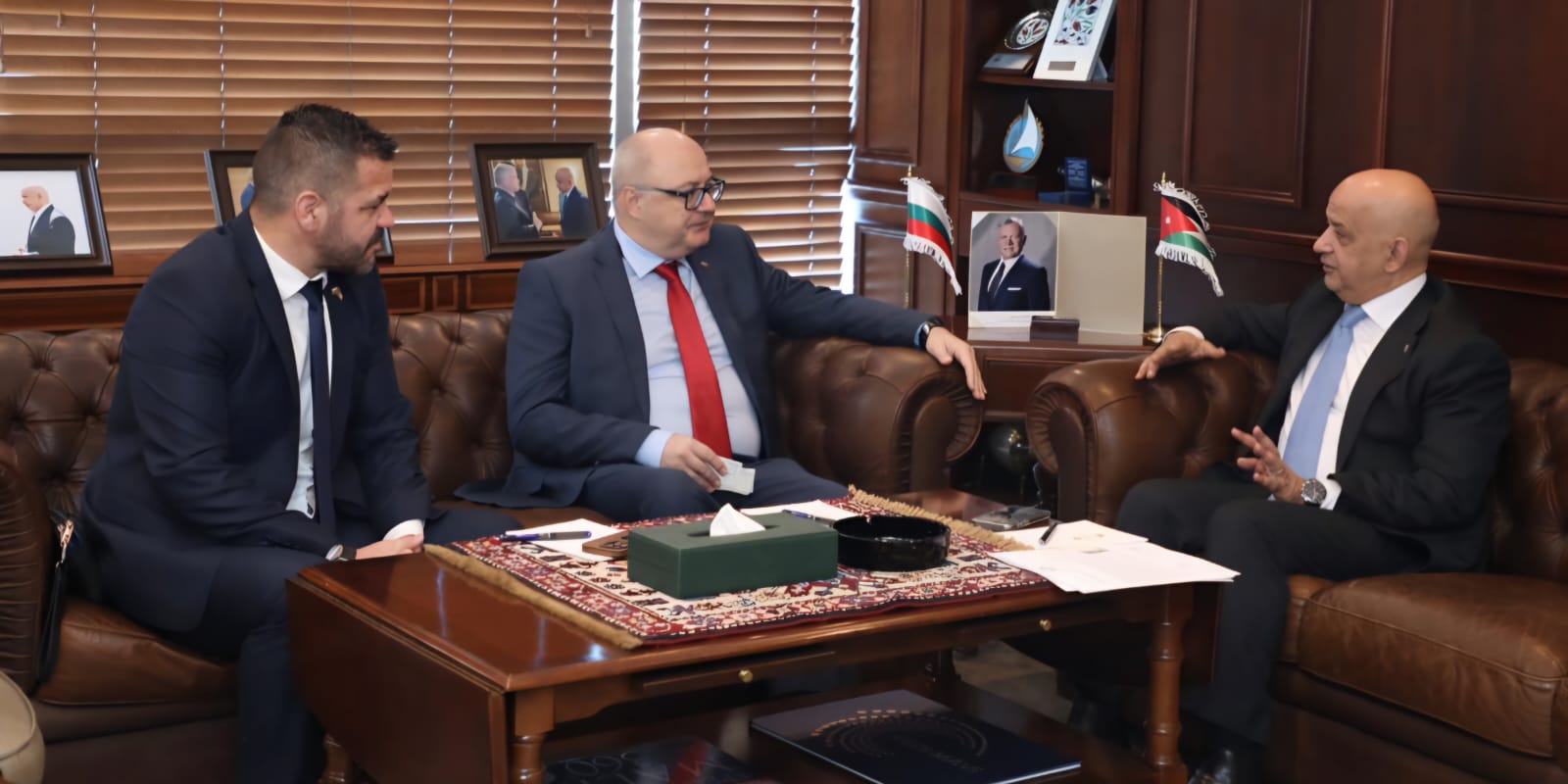  بحث تعزيز العلاقات التجارية بين غرفة تجارة الأردن والسفارة البلغارية