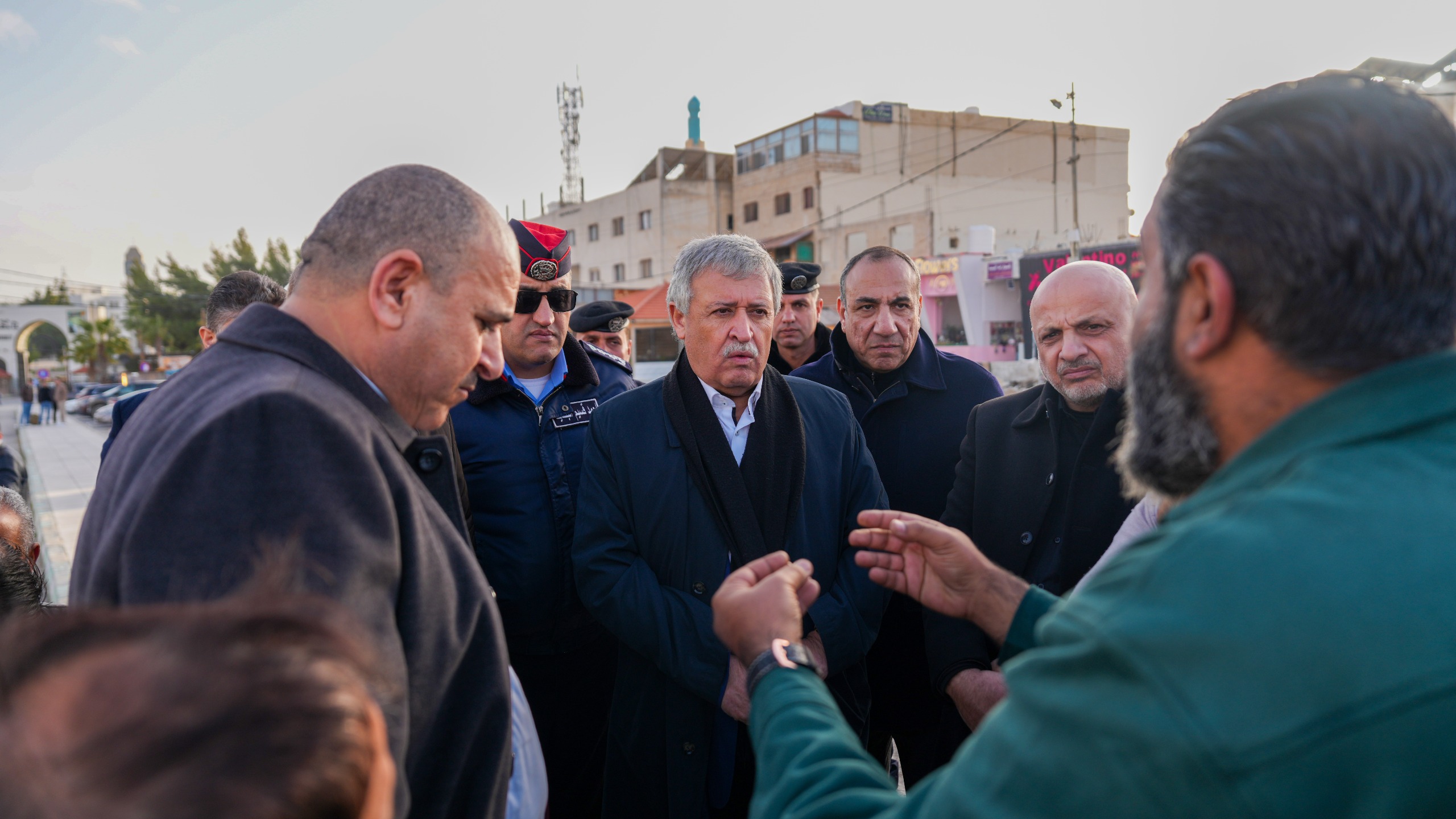  القطامين يؤكد ضرورة التنسيق مع البلديات لتنظيم النقل والمرور