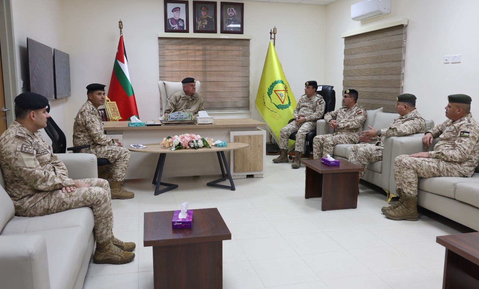  الحنيطي يتفقد مشاريع إنشائية في لواء الأمير الحسن بن طلال المدرع 60