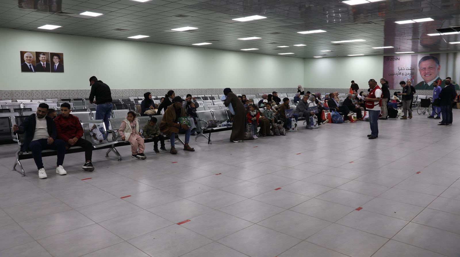  القوات المسلحة تجلي الدفعة 24 من أطفال غزة المرضى للعلاج في المملكة