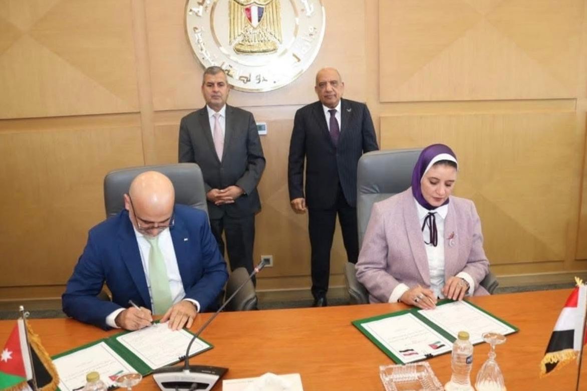  تجديد عقد تبادل الطاقة الكهربائية بين الأردن ومصر