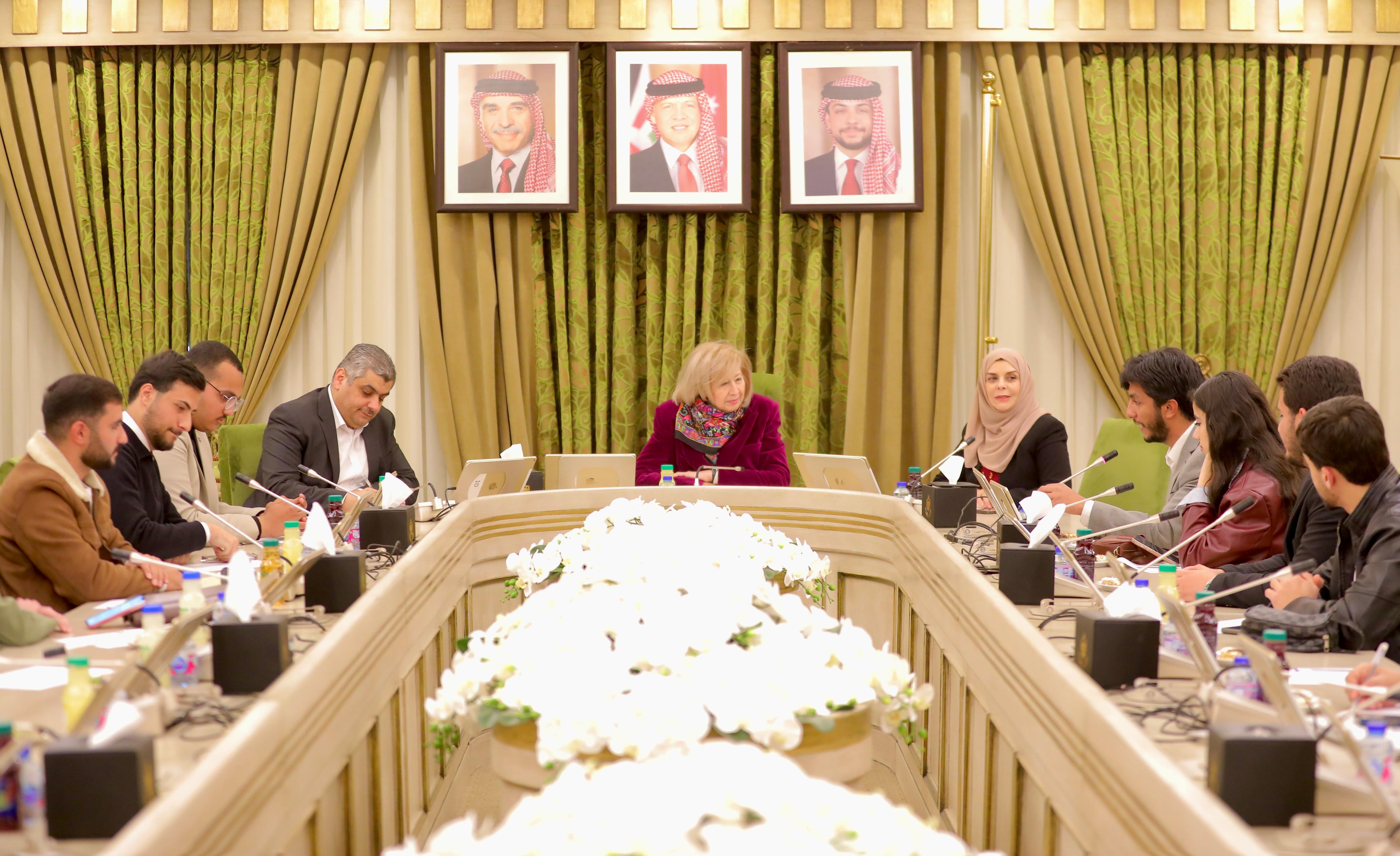  العين النجار تؤكد دعم تمكين الشباب وترسيخ قيم المواطنة الفاعلة