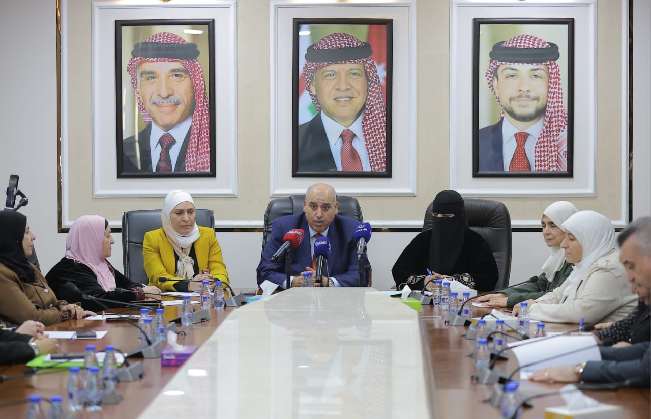  رئيس "النواب": المرأة شريك أساسي في مسيرة البناء والتحديث