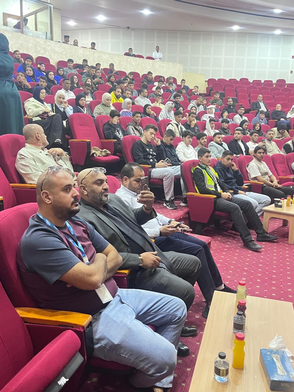  حوار شبابي في العقبة  لمناقشة تطوير لجان الأحياء