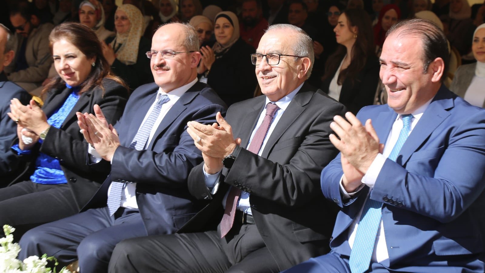  "وزارة الأشغال" تحتفل بعيد ميلاد الملك 