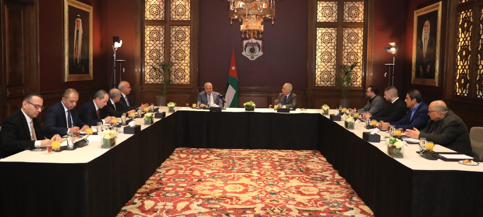  متابعة لزيارة الملك إلى إربد...توقيع اتفاقية إنشاء مصنع لشركة "مدينة إيزو التعليمية والتقنية" بلواء بني كنانة ضمن المبادرة الملكية للفروع الإنتاجية يوفر 250 فرصة عمل