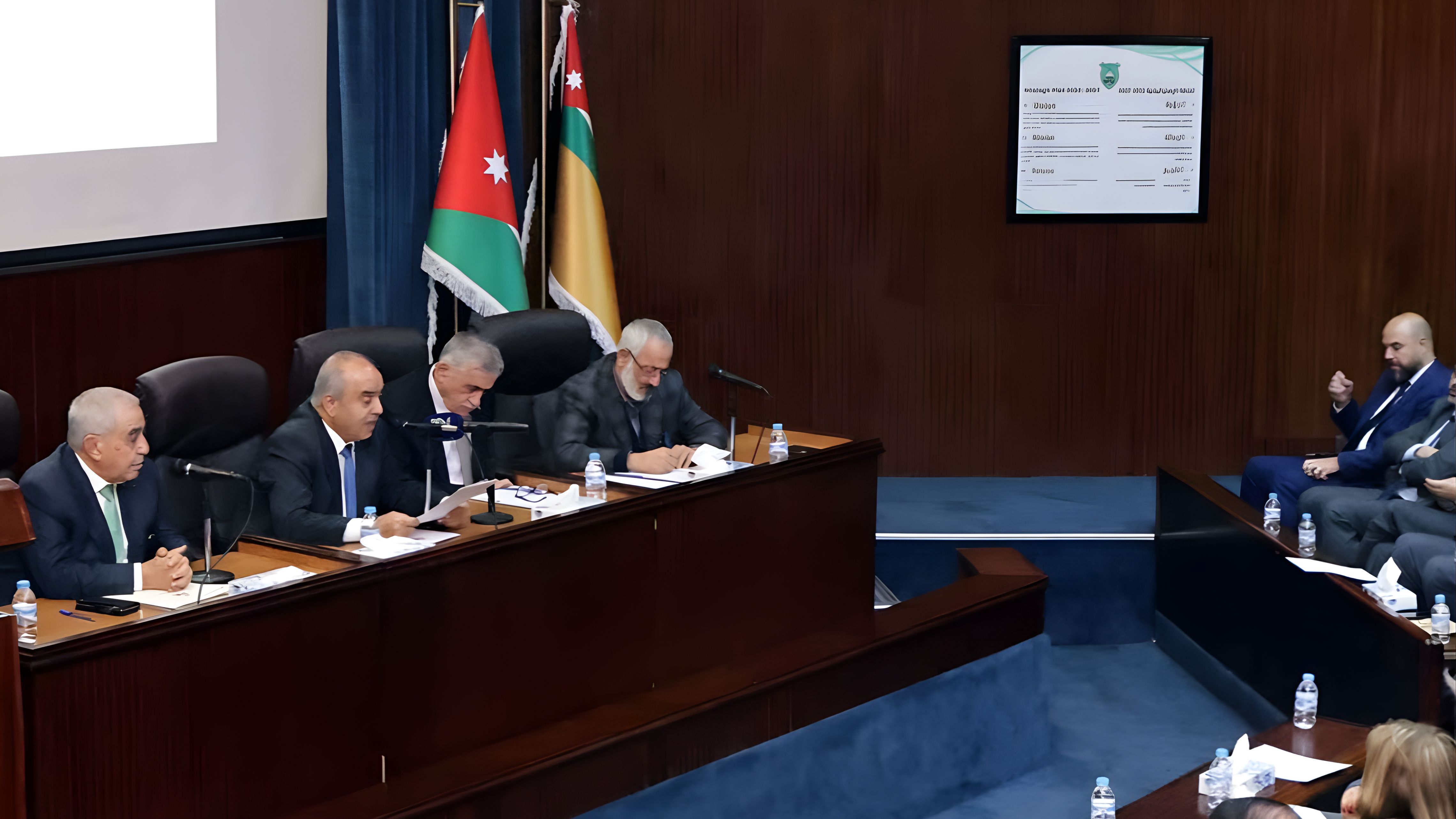  لجنة مشتركة في الأعيان تبحث تحديث منظومة التعليم العالي 