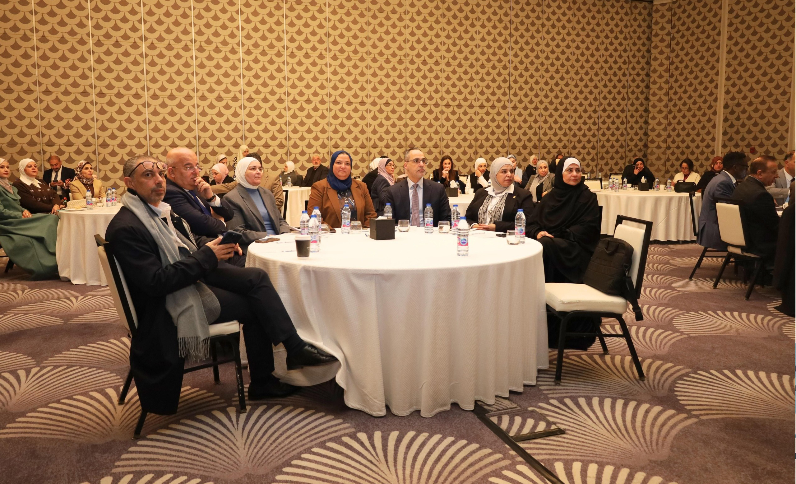  الشبكة الإقليمية للطاقة من أجل المرأة تنظم فعالية "حصاد الإنجاز وآفاق المستقبل"