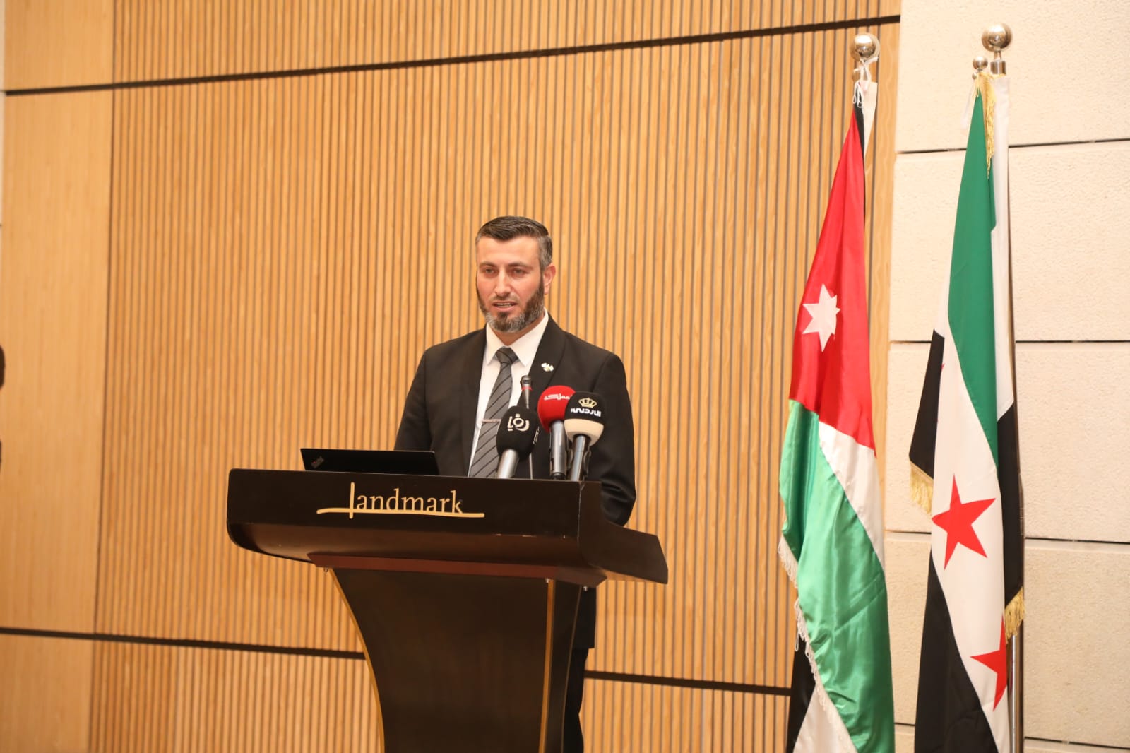  الأردن وسوريا تطلقان مشروعا استراتيجيا لتحديث الدراسة الهيدروسياسية لنهر اليرموك