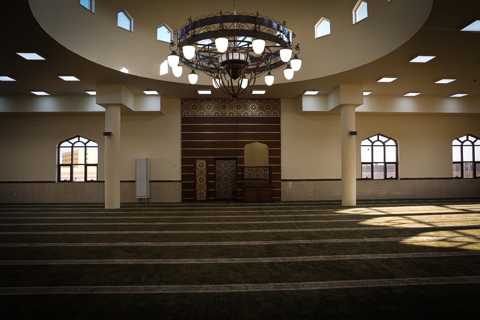  الحنيطي يتفقد مشاريع إنشائية في لواء الأمير الحسن بن طلال المدرع 60