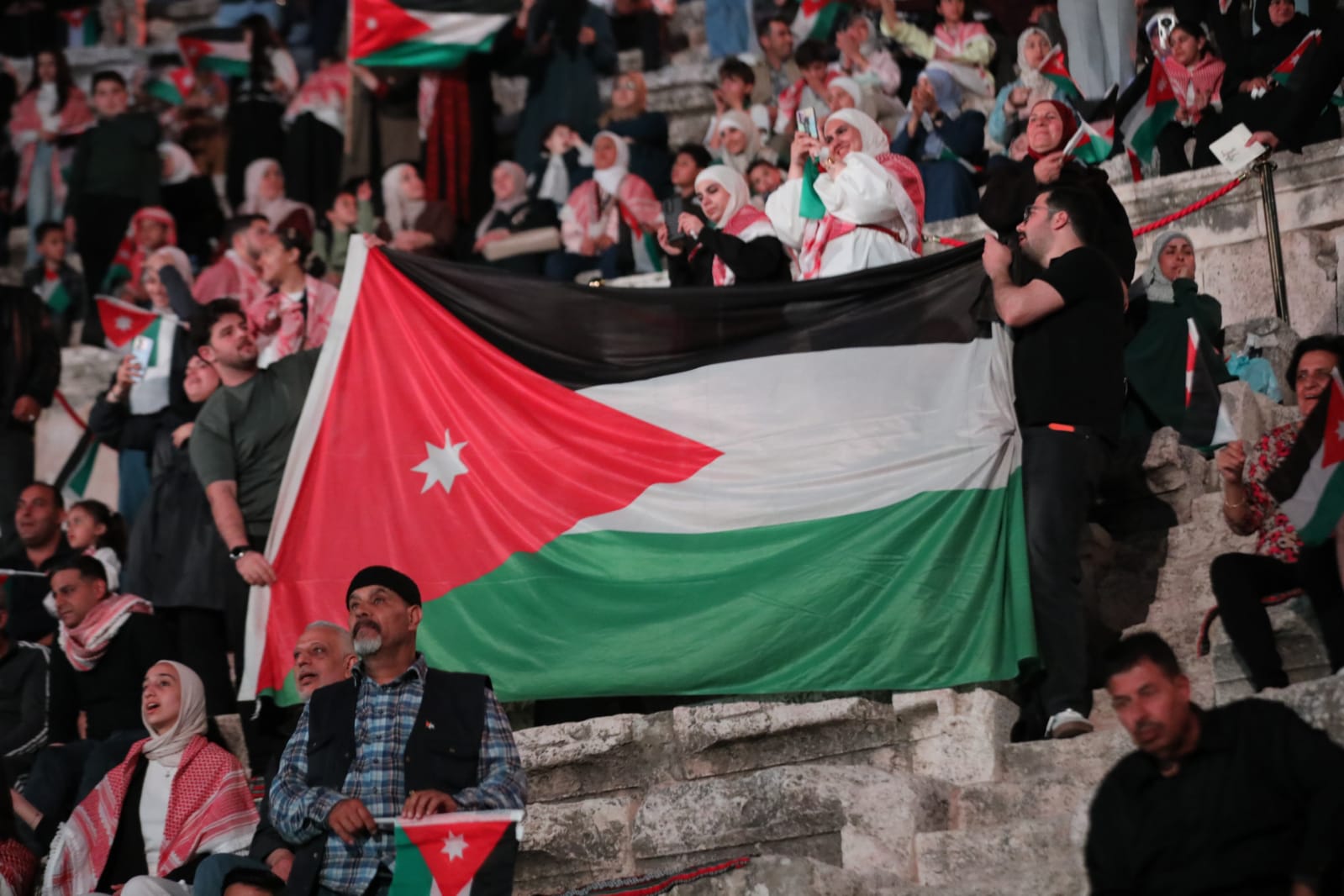  وزارة الثقافة تنظم إحتفالاً وطنيًا مهيبًا يليق باليوم الوطني للعلم الأردني  