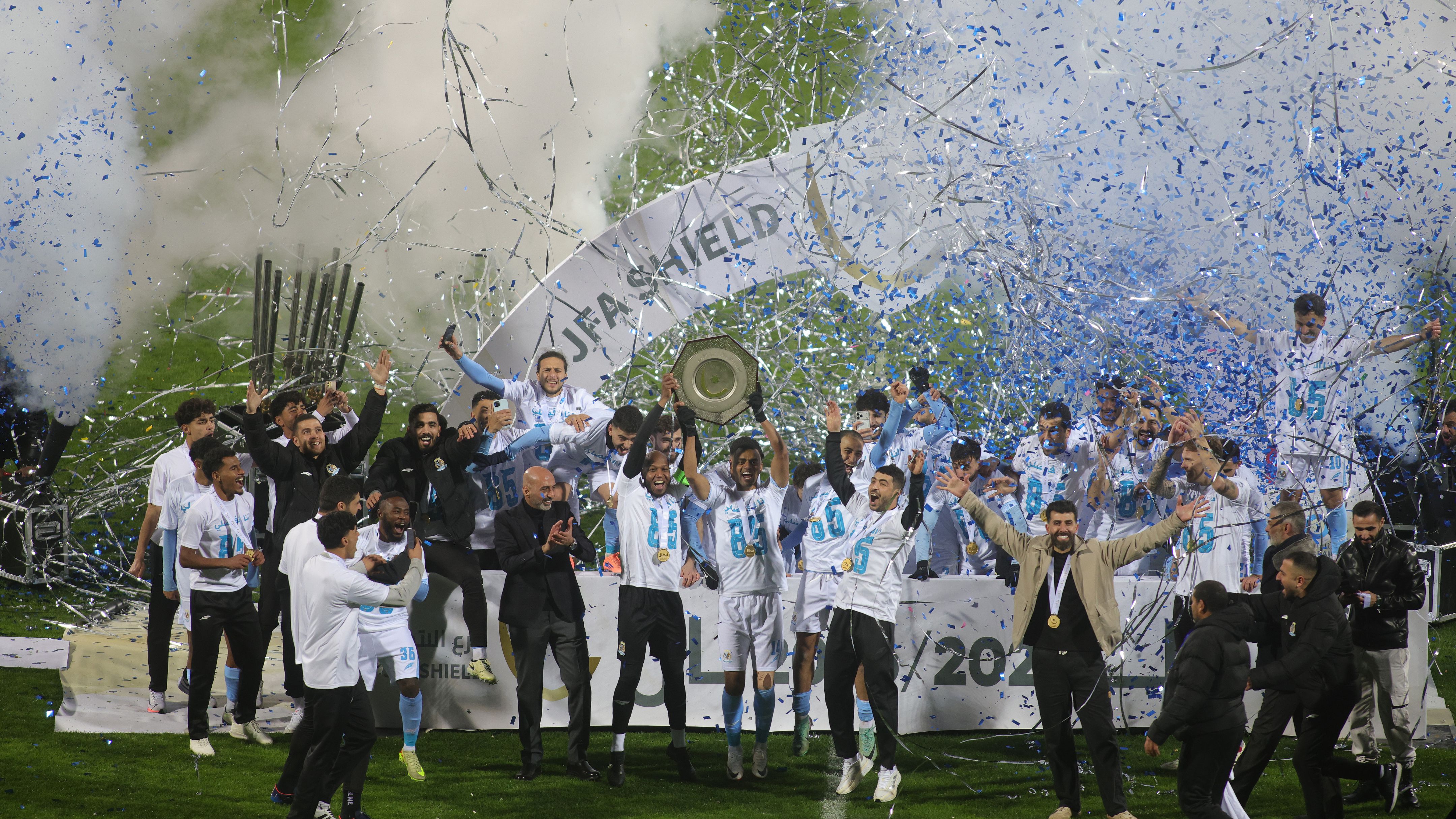  الفيصلي يغلب الوحدات ويتوج بلقب درع الاتحاد