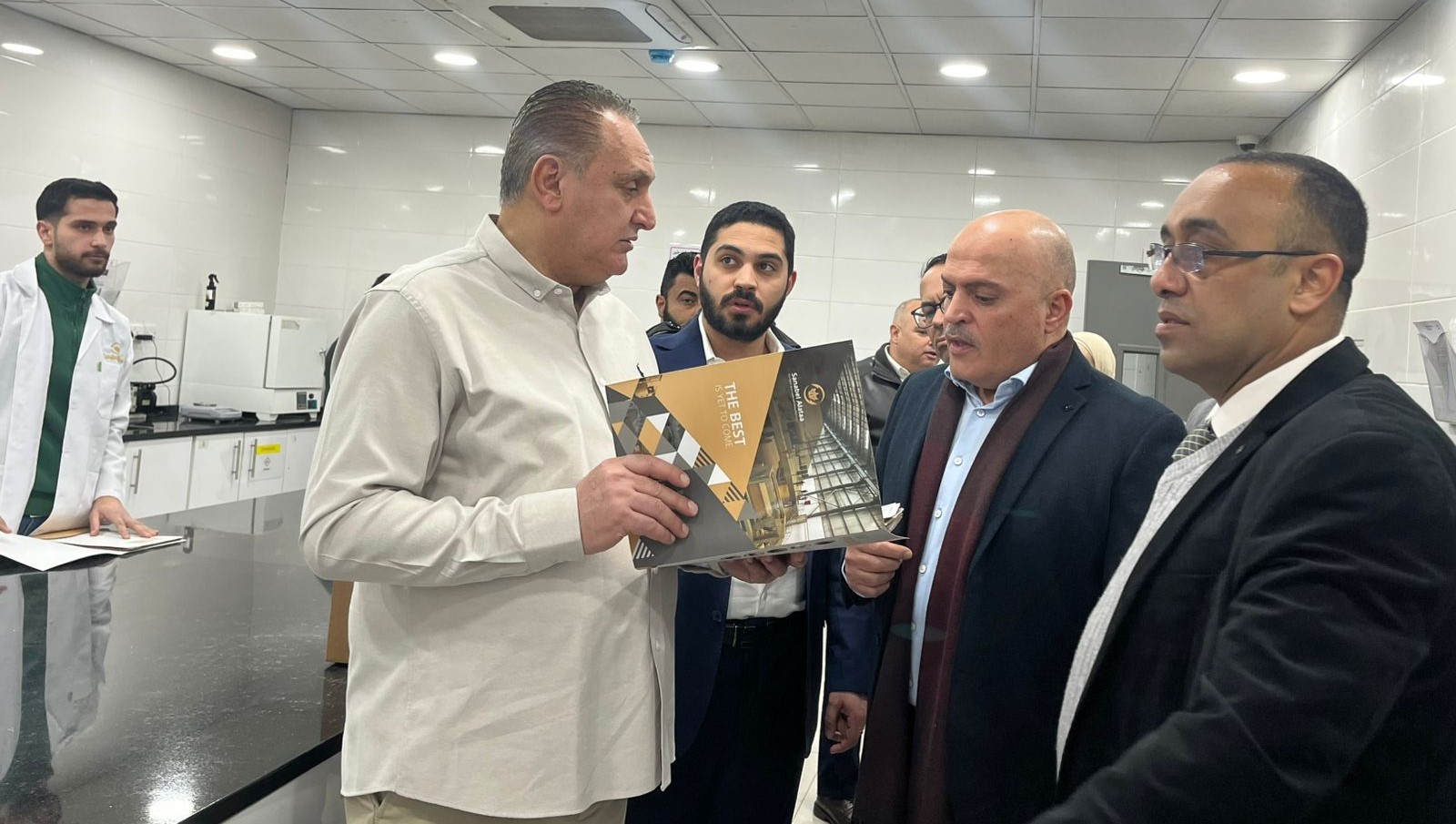  وزير البيئة يزور مصنع السنابل لصناعة الورق والكرتون