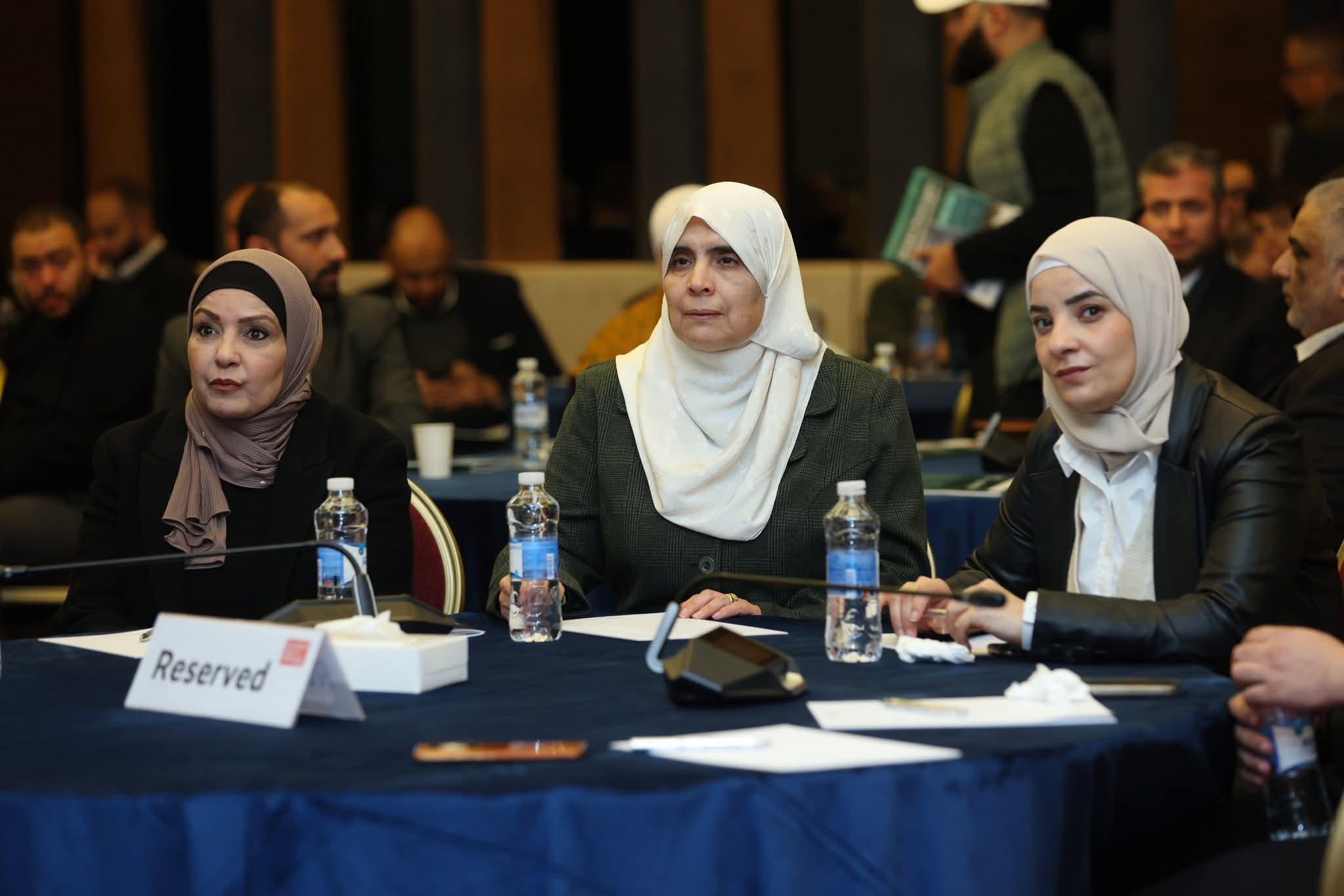 "الطاقة النيابية" تشارك في جلسة حوارية حول تطوير مشاريع الهيدروجين