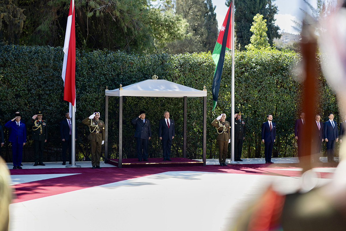  الملك والرئيس الإندونيسي يعقدان مباحثات في قصر بسمان