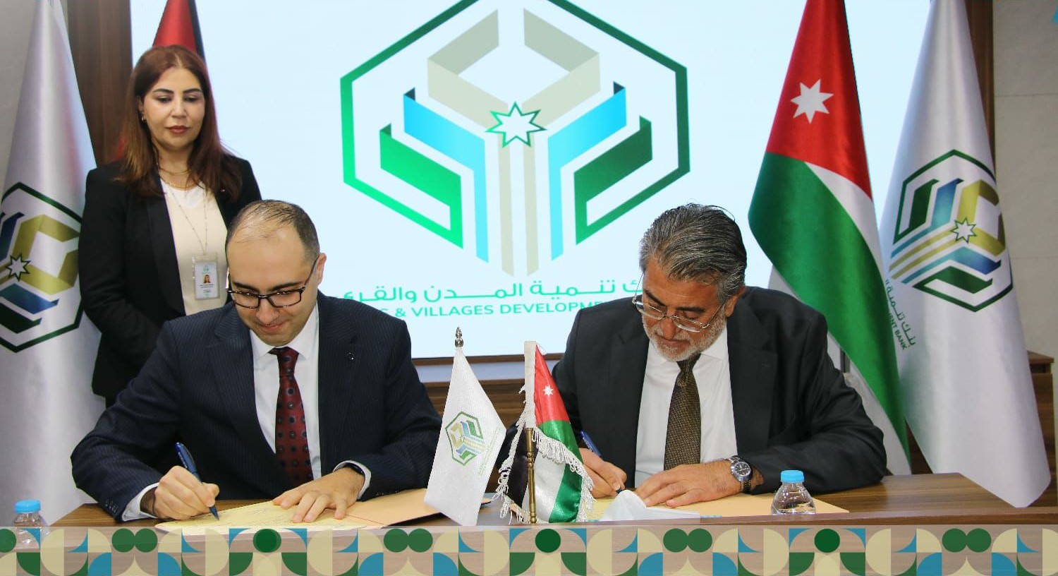  بلدية باب عمان في جرش توقع اتفاقية مع "المدن والقرى" لإعادة هيكلة مديونيتها