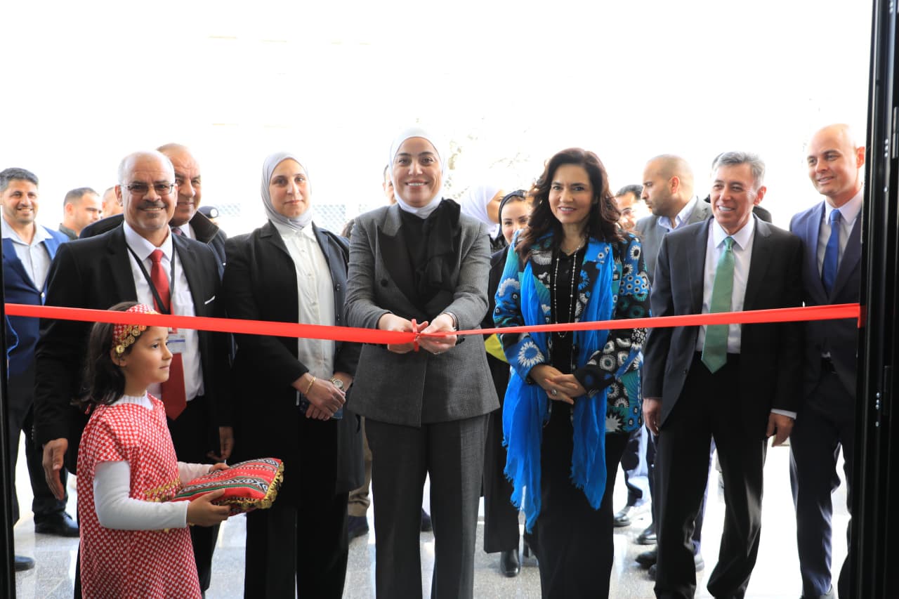  وزيرة التنمية الاجتماعية تفتتح مركز "مطمئنة" للفتيات الأول من نوعه في المملكة والإقليم
